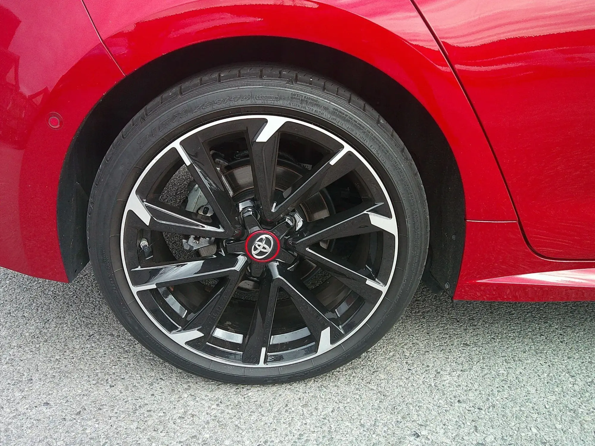 Toyota Corolla Hatchback Image 22
