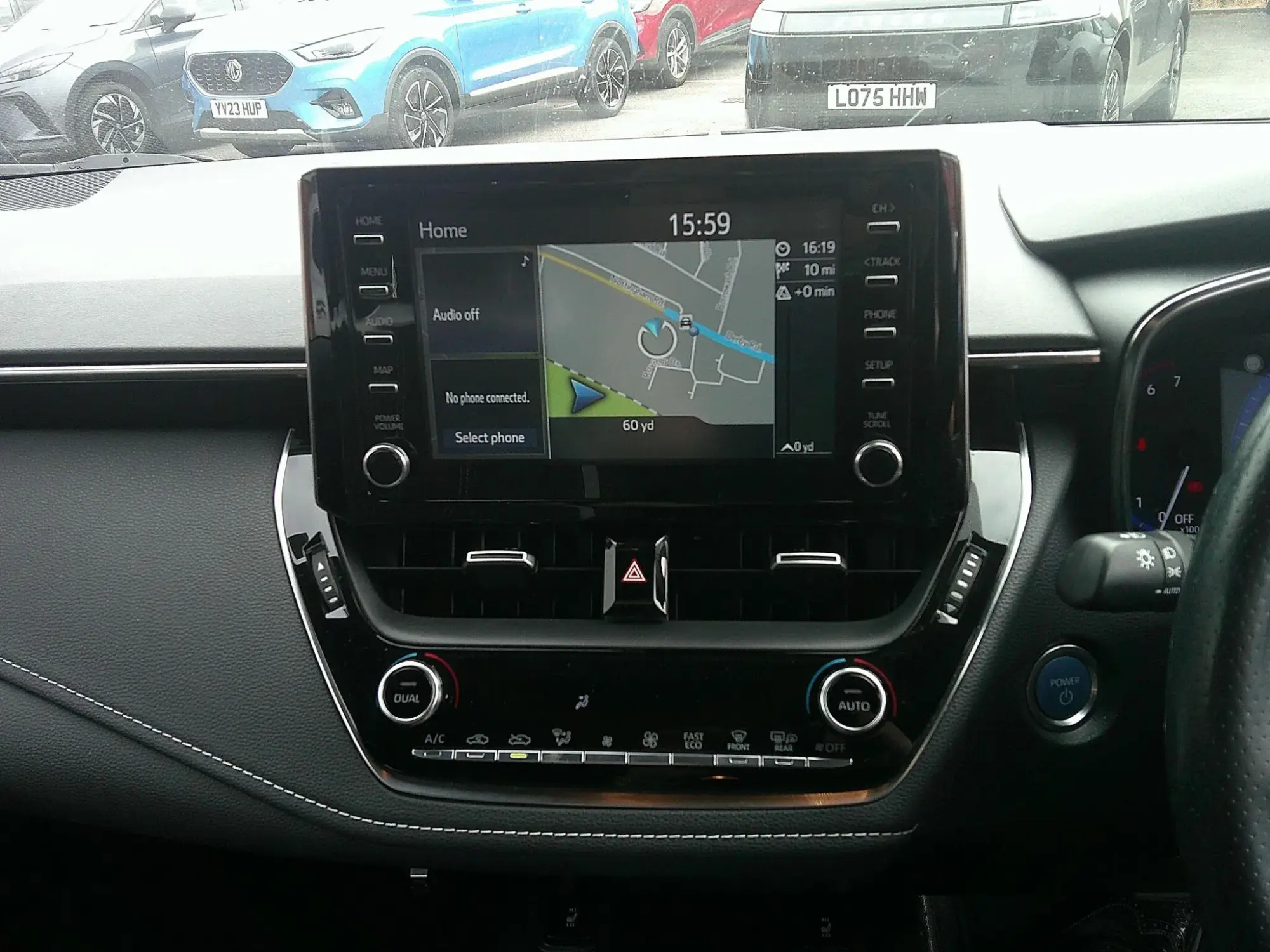 Toyota Corolla Hatchback Image 23