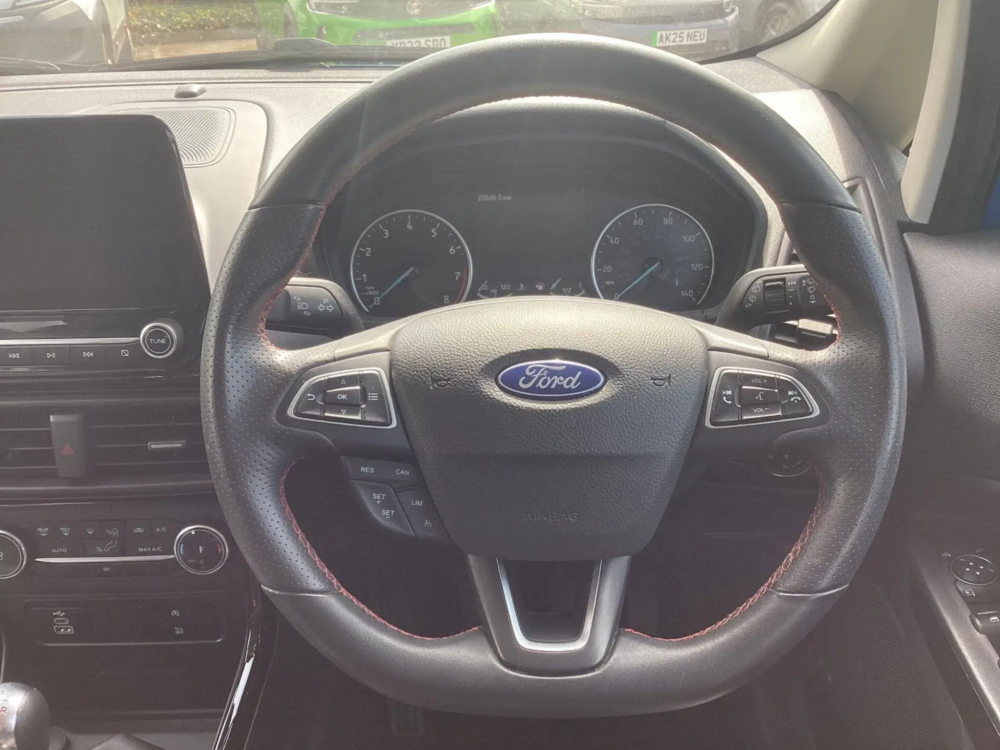 Ford EcoSport Image 15
