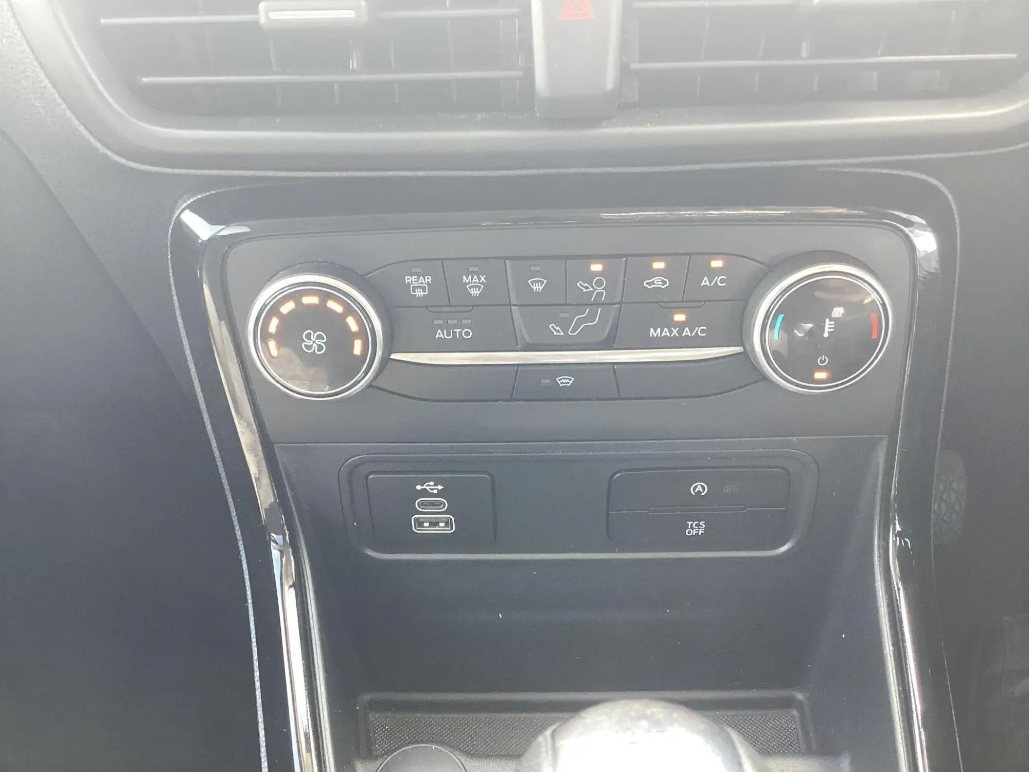 Ford EcoSport Image 18