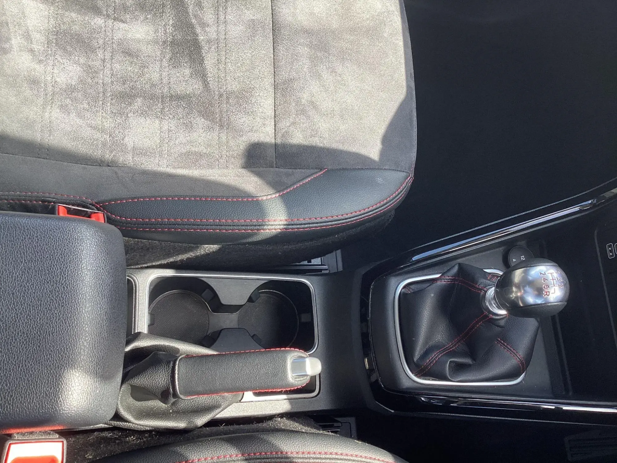 Ford EcoSport Image 19