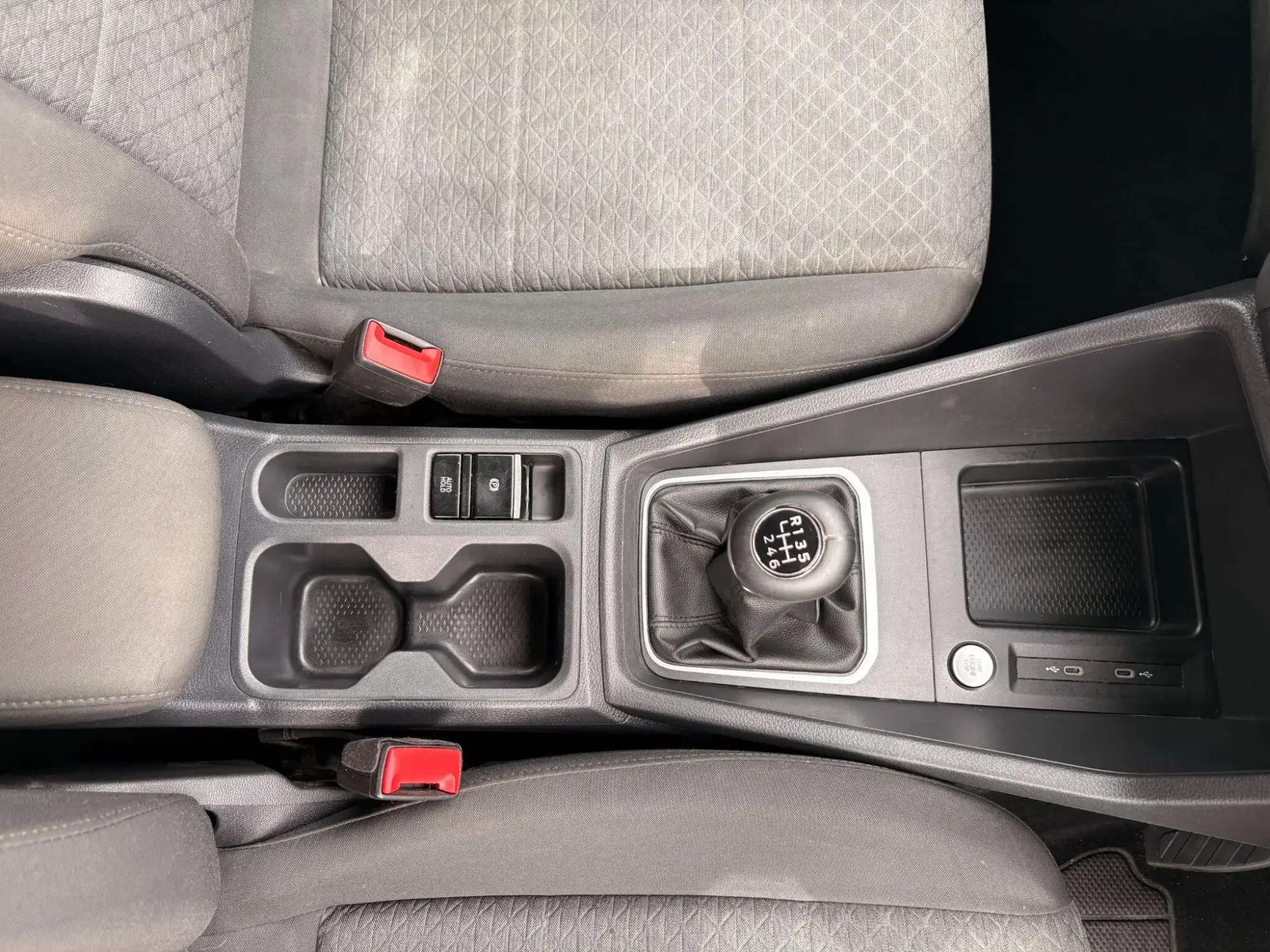 Ford Tourneo Connect Image 9 Ford Tourneo Connect Image 9