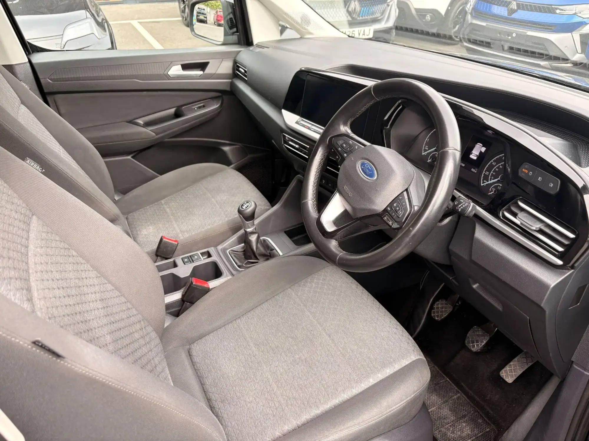 Ford Tourneo Connect Image 14 Ford Tourneo Connect Image 14