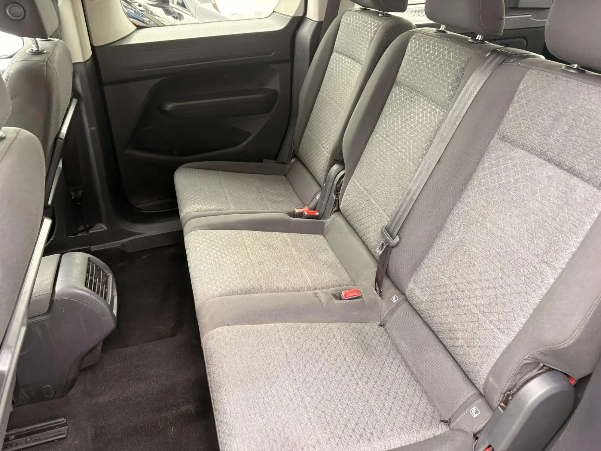 Ford Tourneo Connect Image 16 Ford Tourneo Connect Image 16