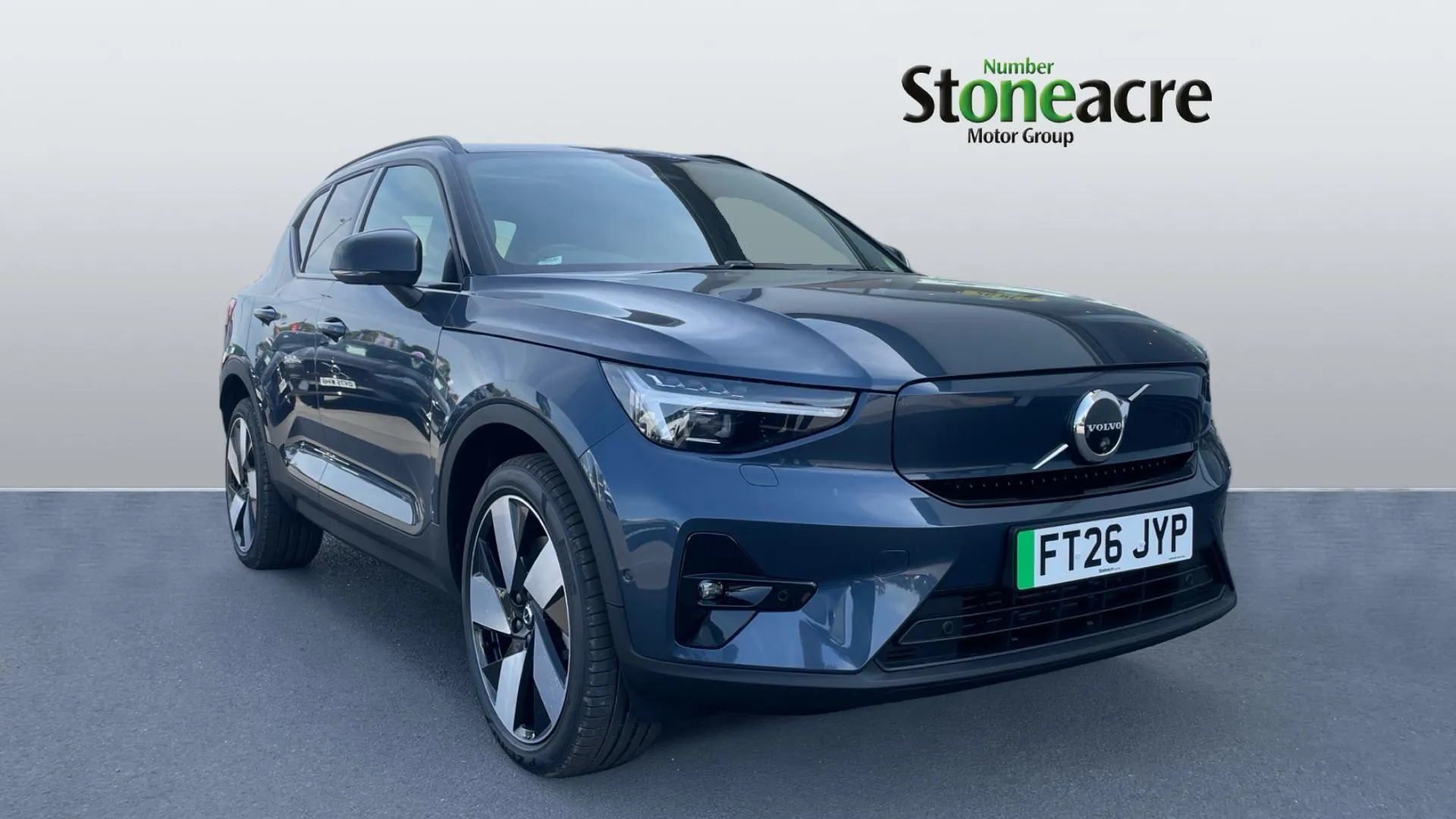 Volvo EX40 listing photo
