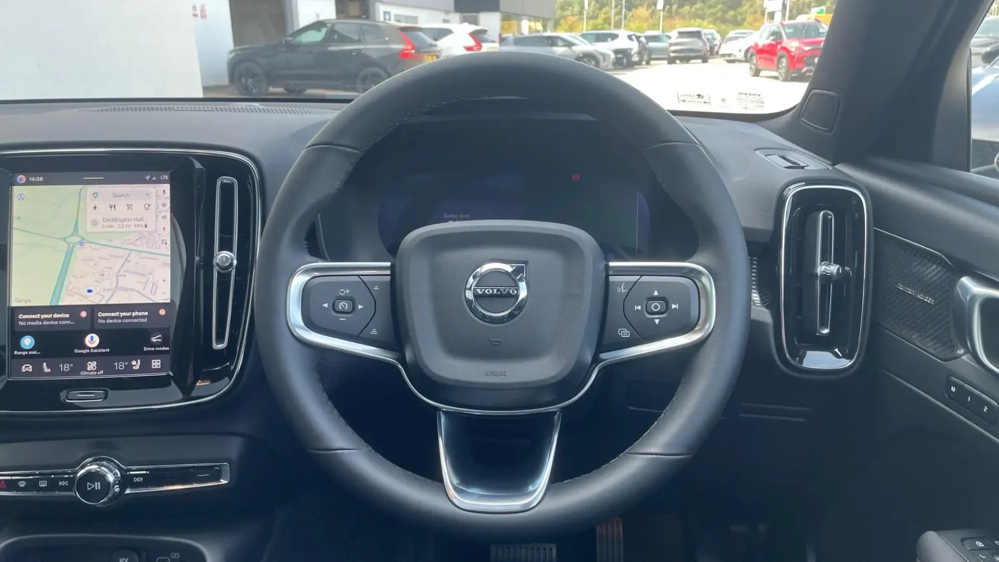 Volvo EX40 Image 10