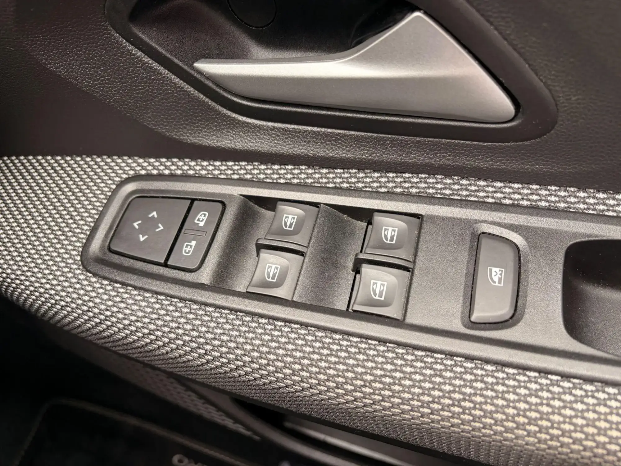 Dacia Sandero Image 23