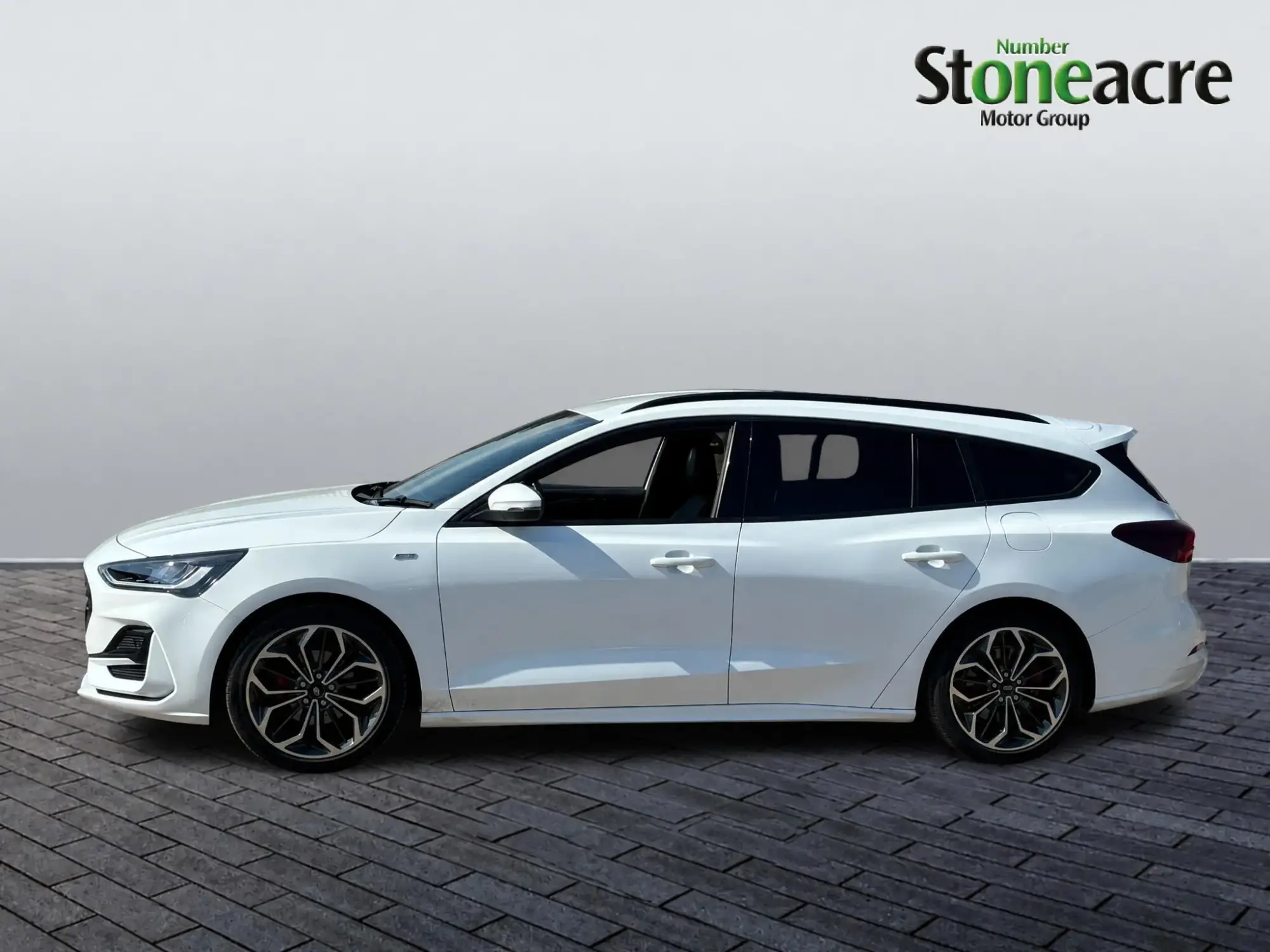 Ford Focus Image 6 Ford Focus Image 6