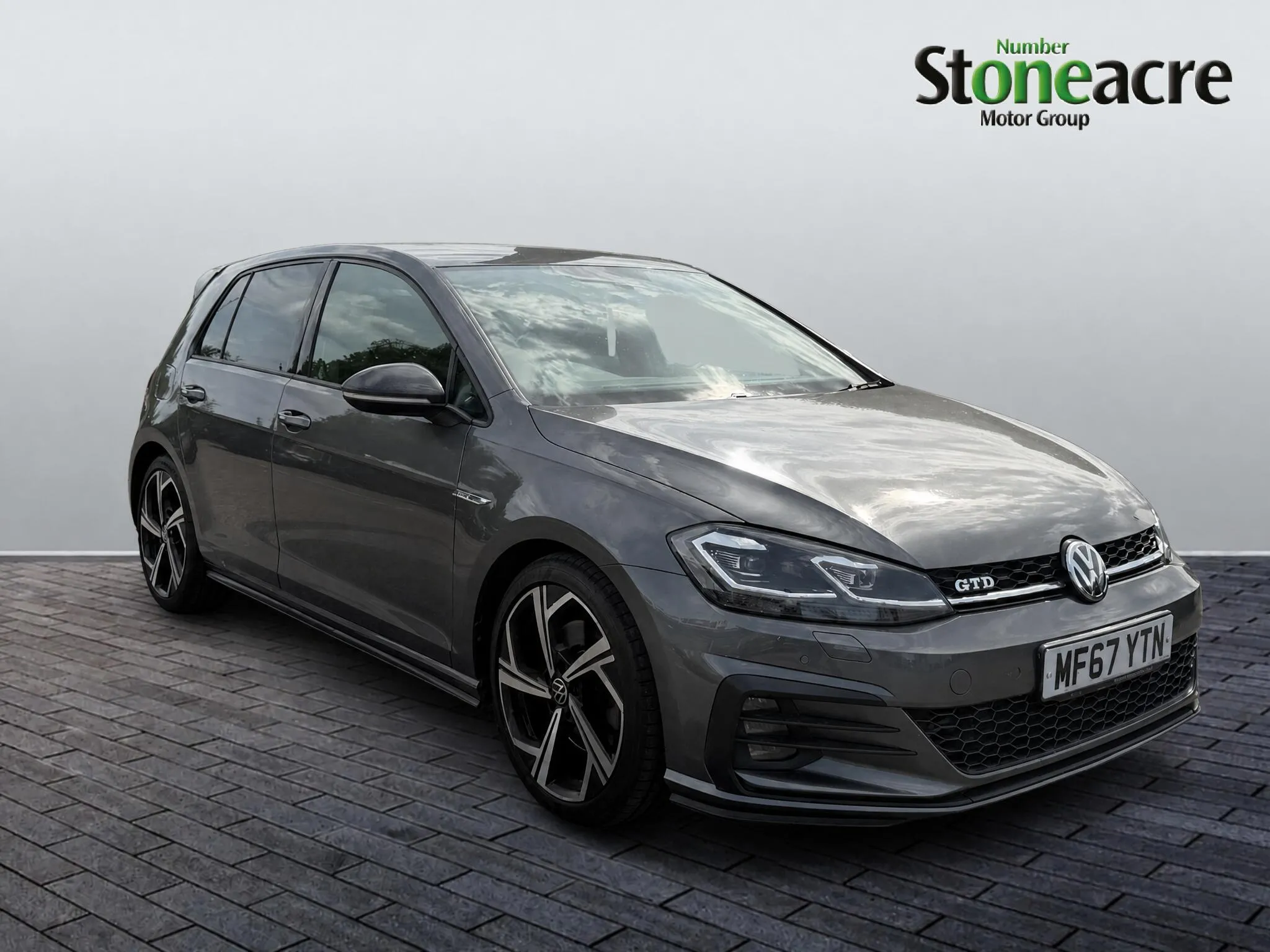 Volkswagen Golf dealer public-web source image