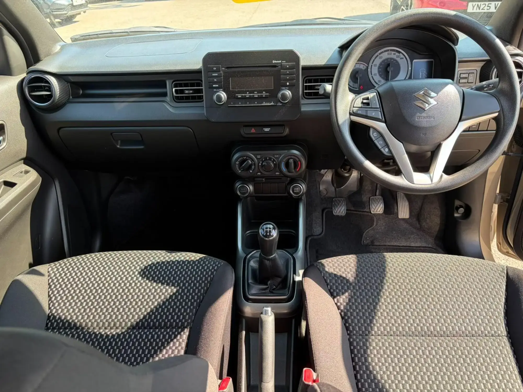 Suzuki Ignis Image 9 Suzuki Ignis Image 9