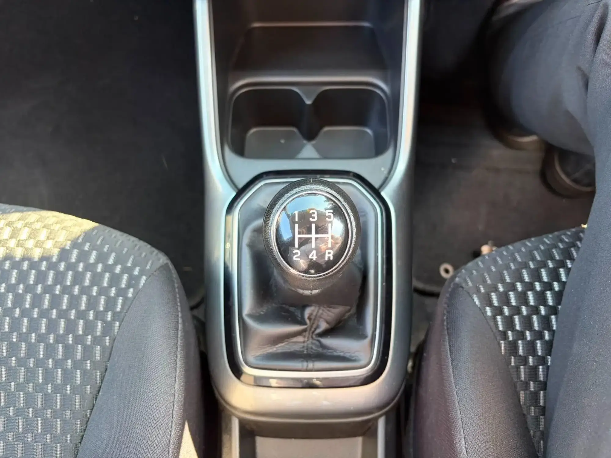 Suzuki Ignis Image 10 Suzuki Ignis Image 10