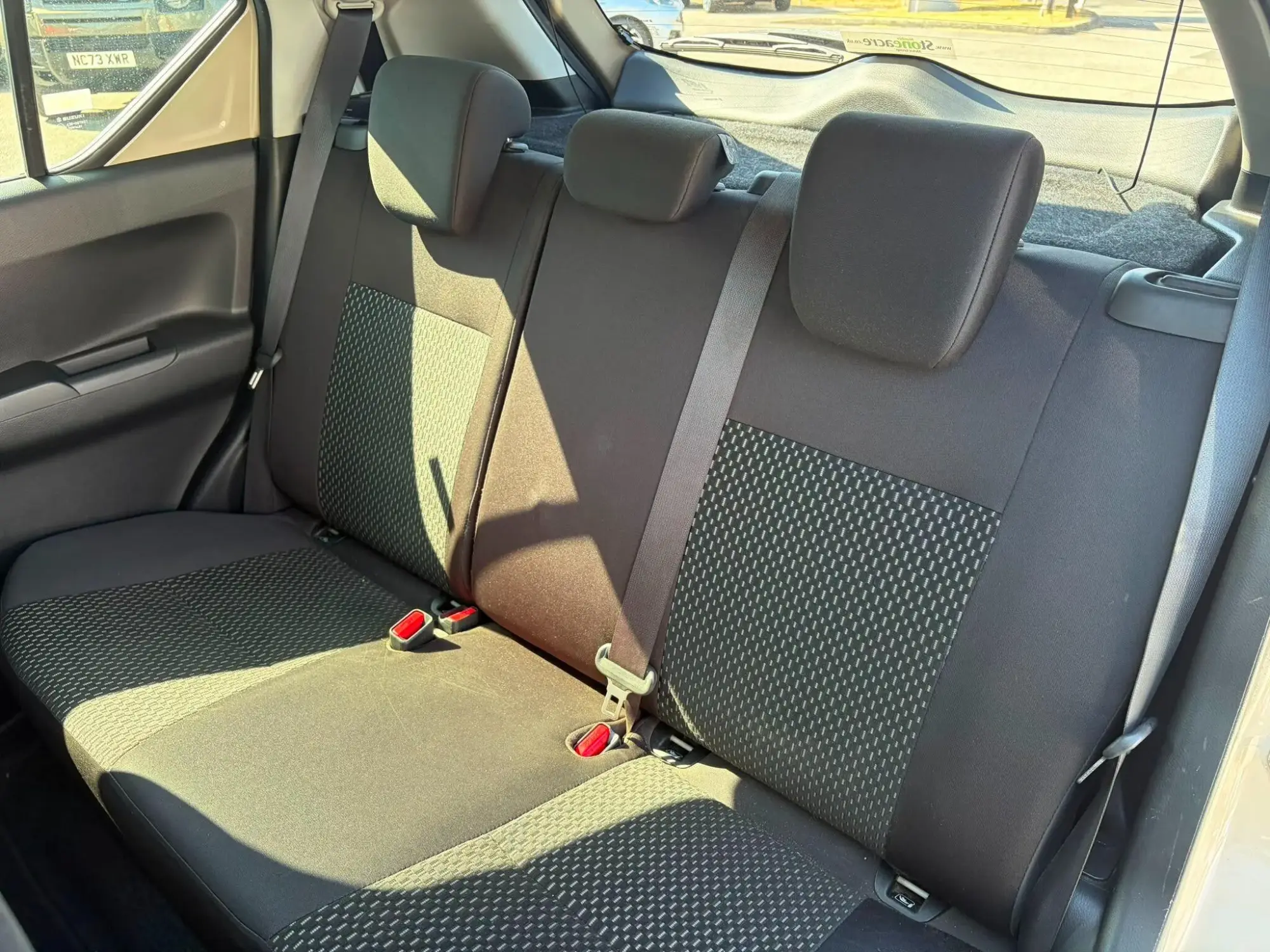 Suzuki Ignis Image 14 Suzuki Ignis Image 14