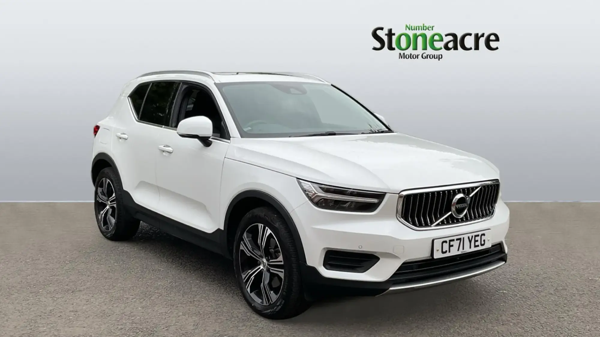 Volvo XC40 Image 1