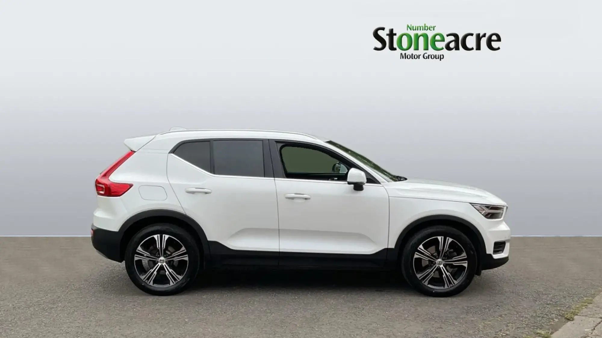 Volvo XC40 Image 3