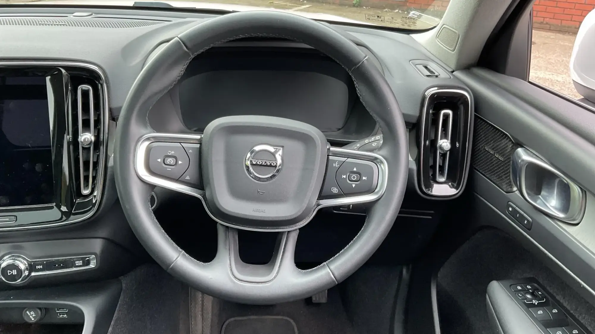 Volvo XC40 Image 10