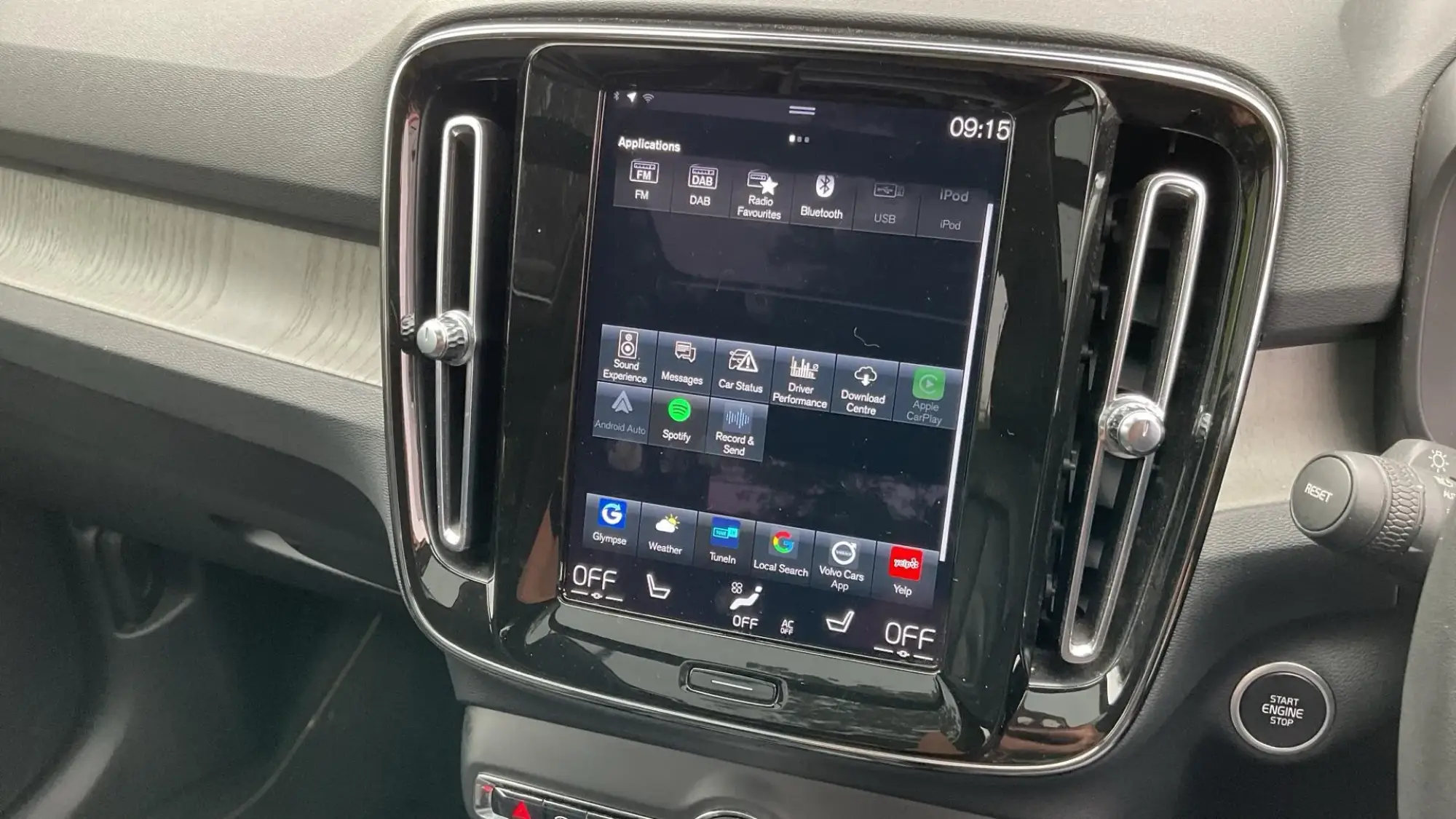 Volvo XC40 Image 12