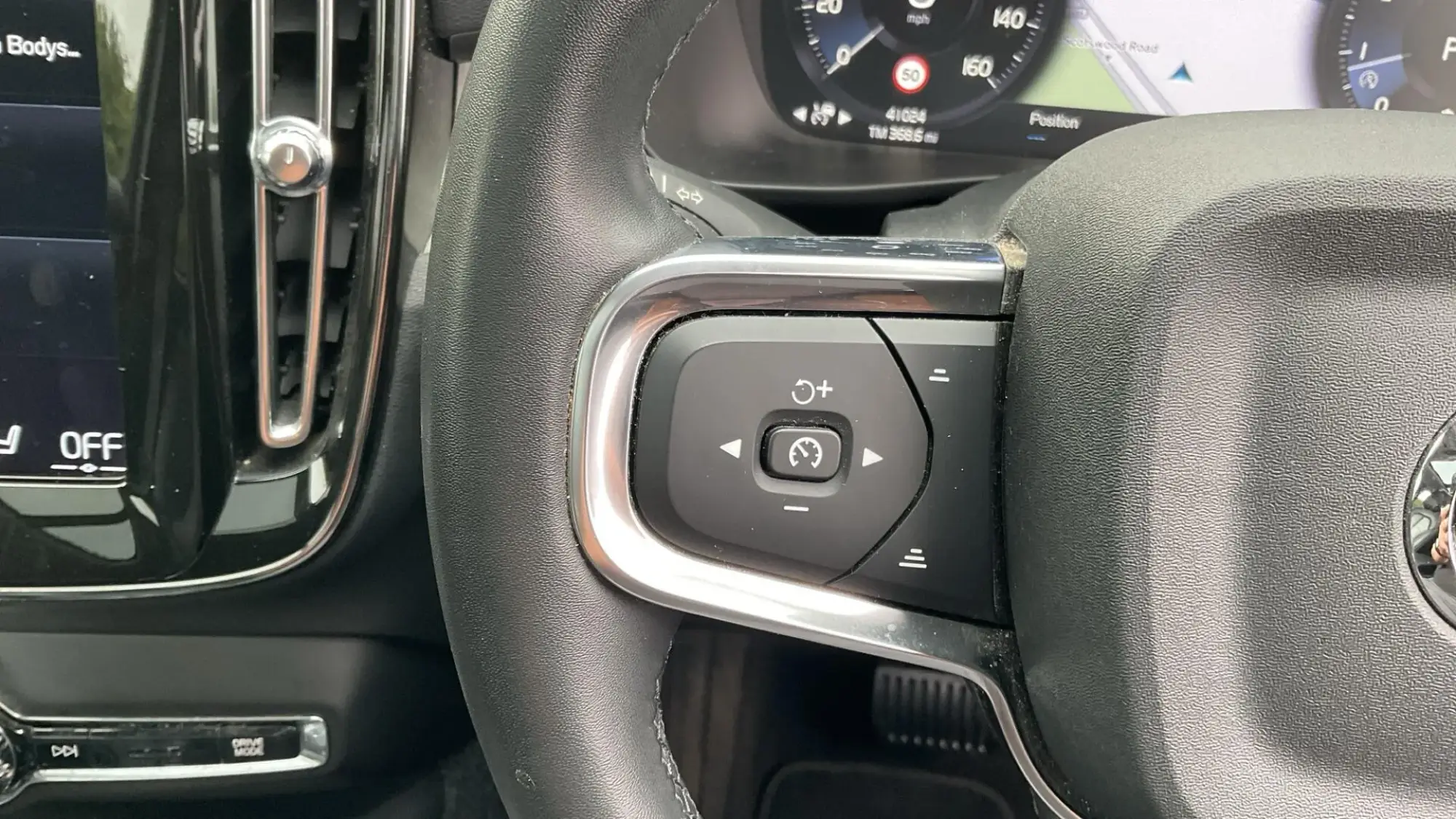 Volvo XC40 Image 21