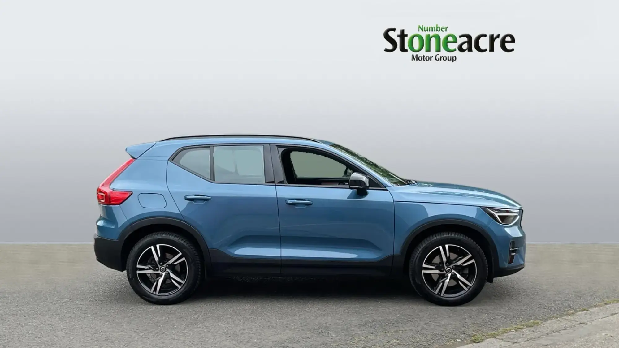 Volvo XC40 Image 3
