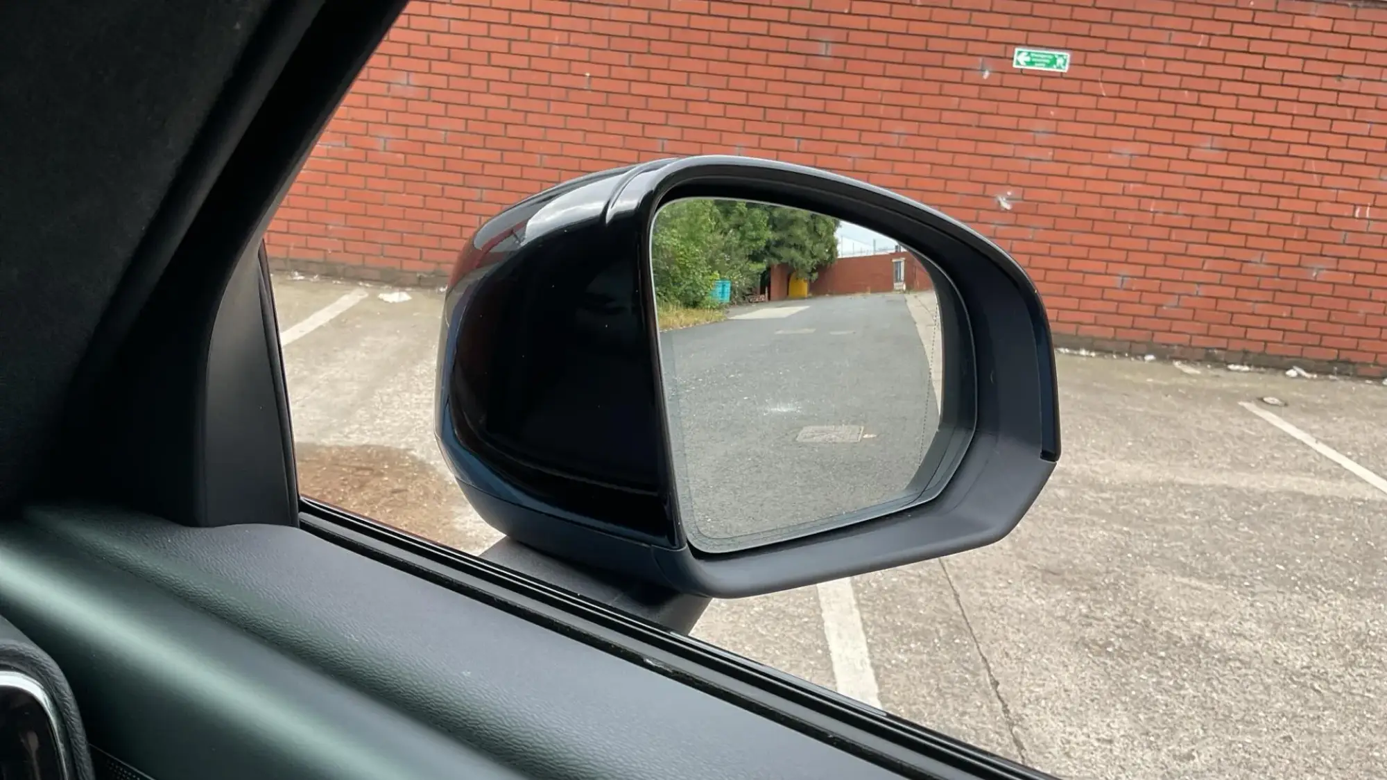 Volvo XC40 Image 32