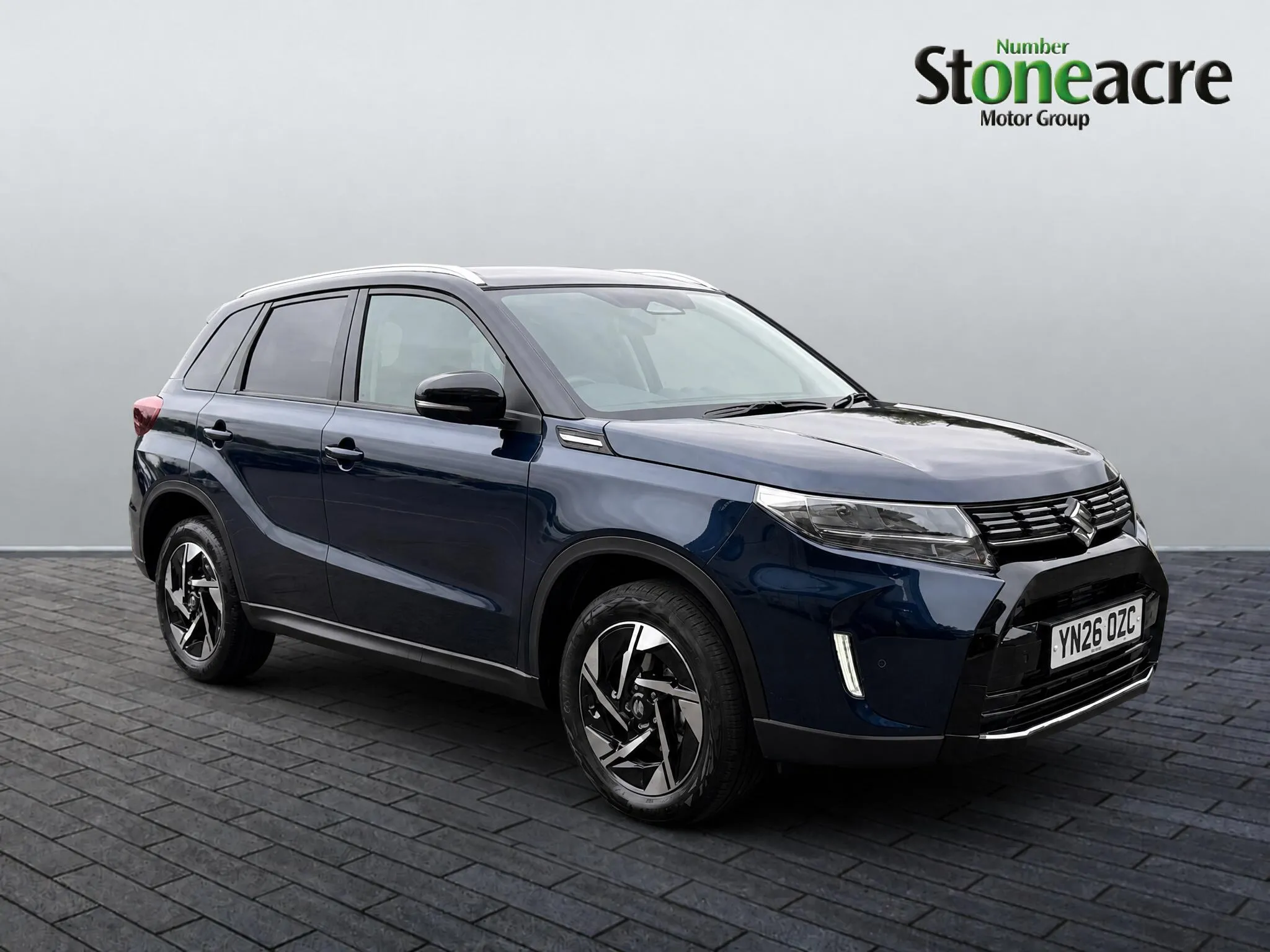 Suzuki Vitara listing photo