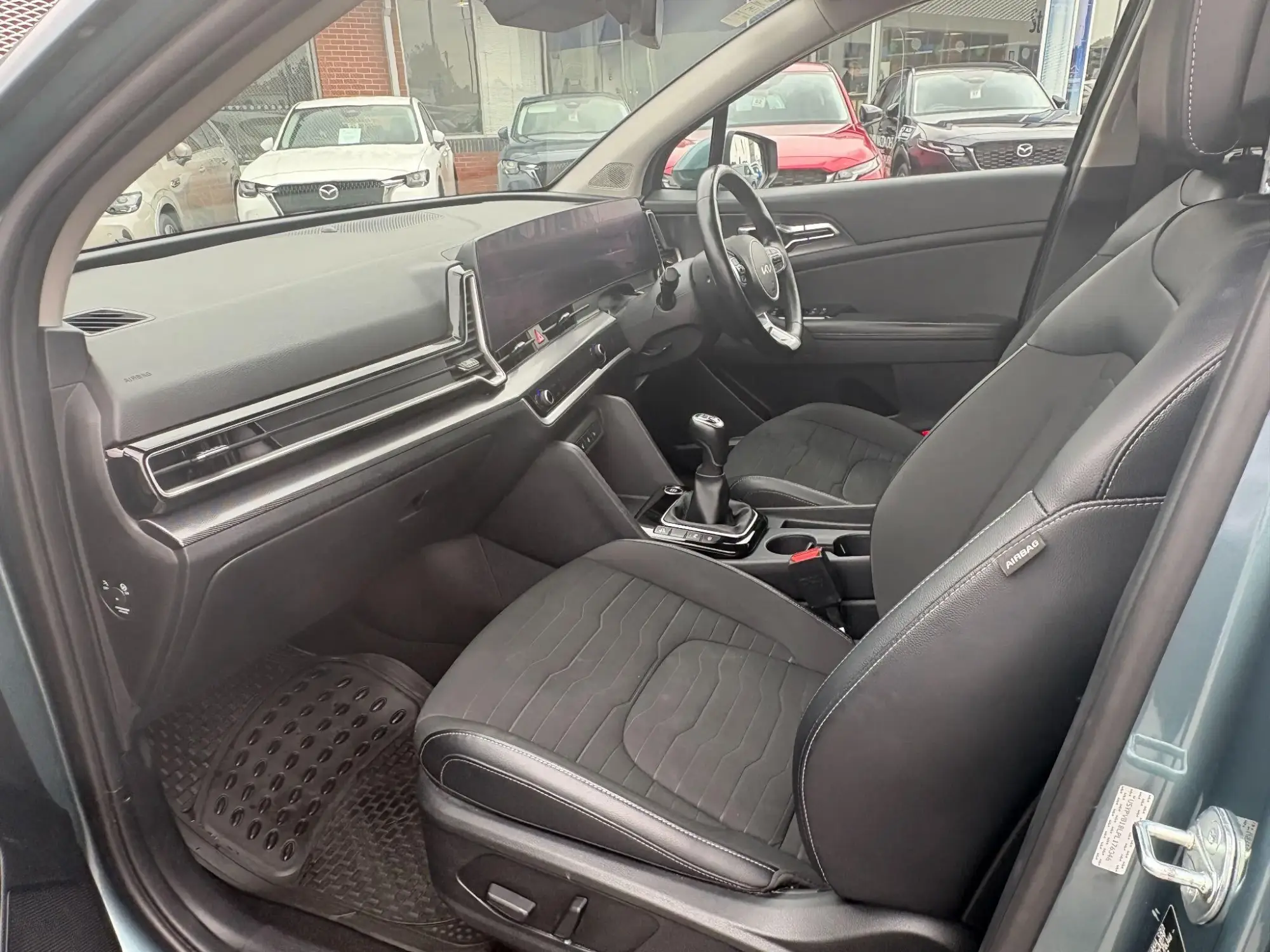 Kia Sportage Image 16