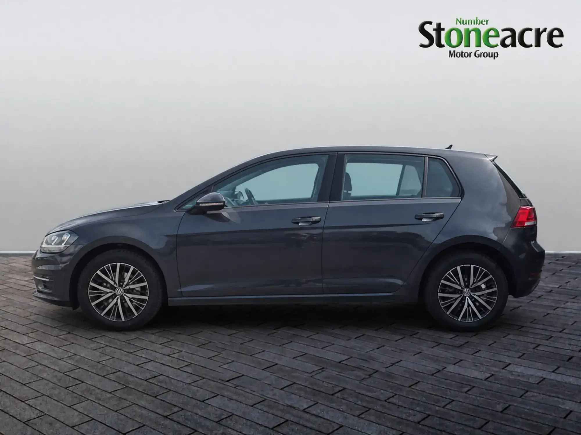 Volkswagen Golf Image 5