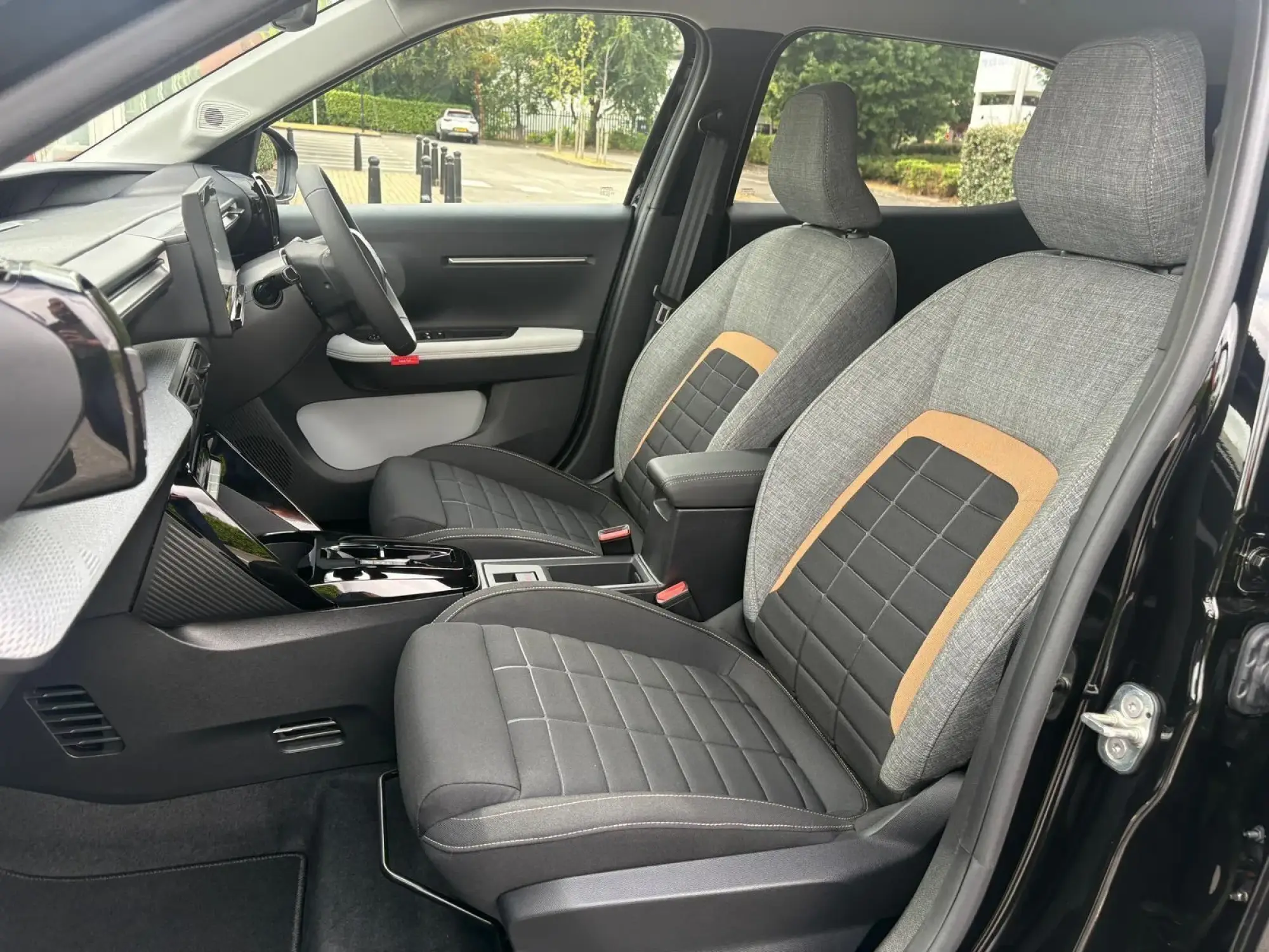 Citroen e-C3 Aircross Image 30 Citroen e-C3 Aircross Image 30