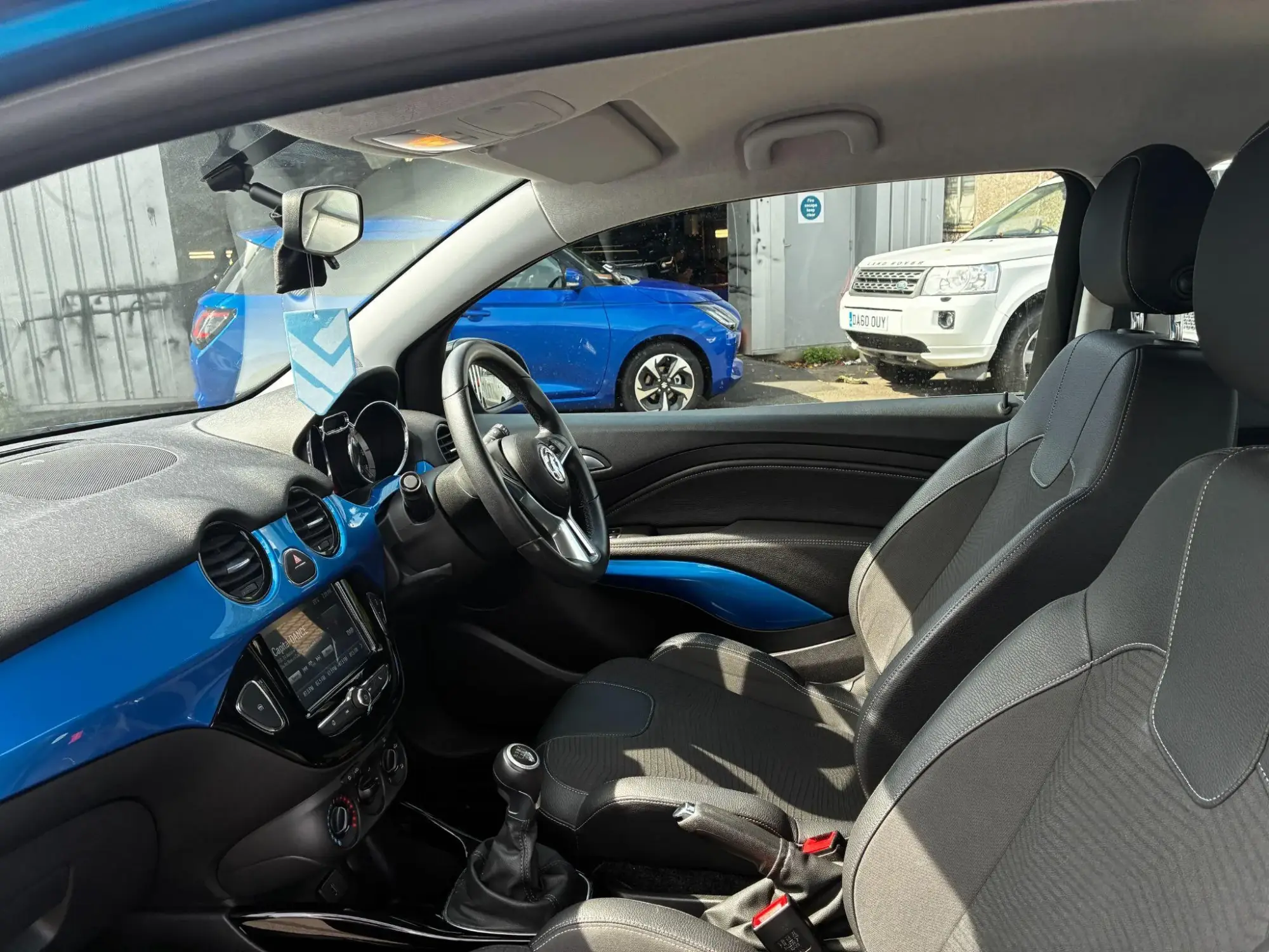 Vauxhall Adam Image 25