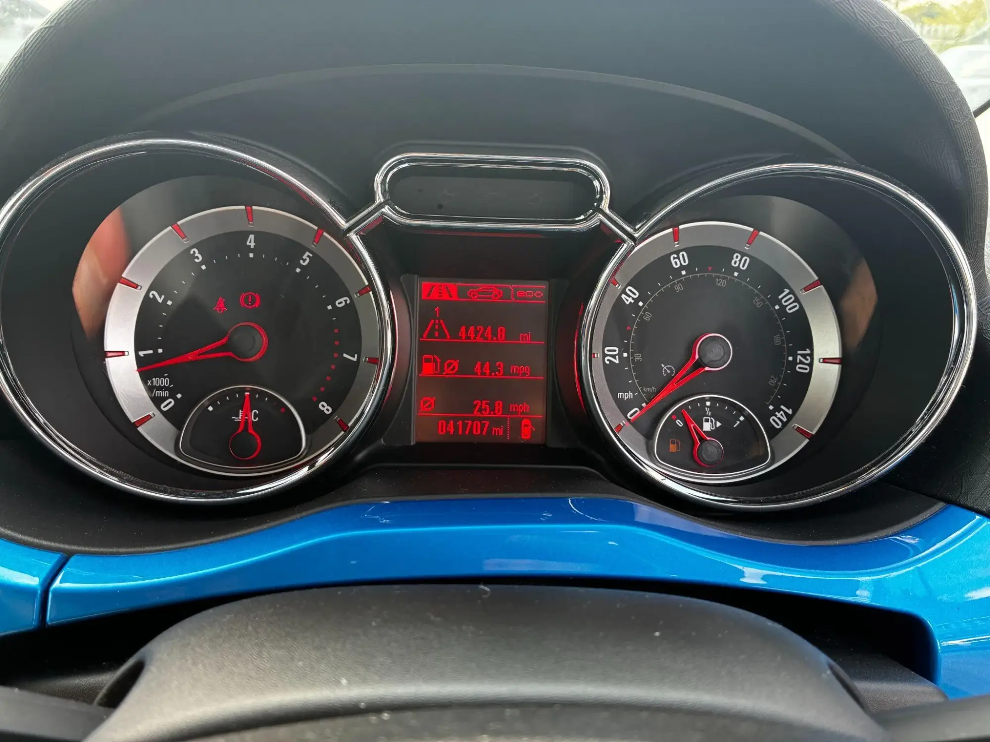 Vauxhall Adam Image 29