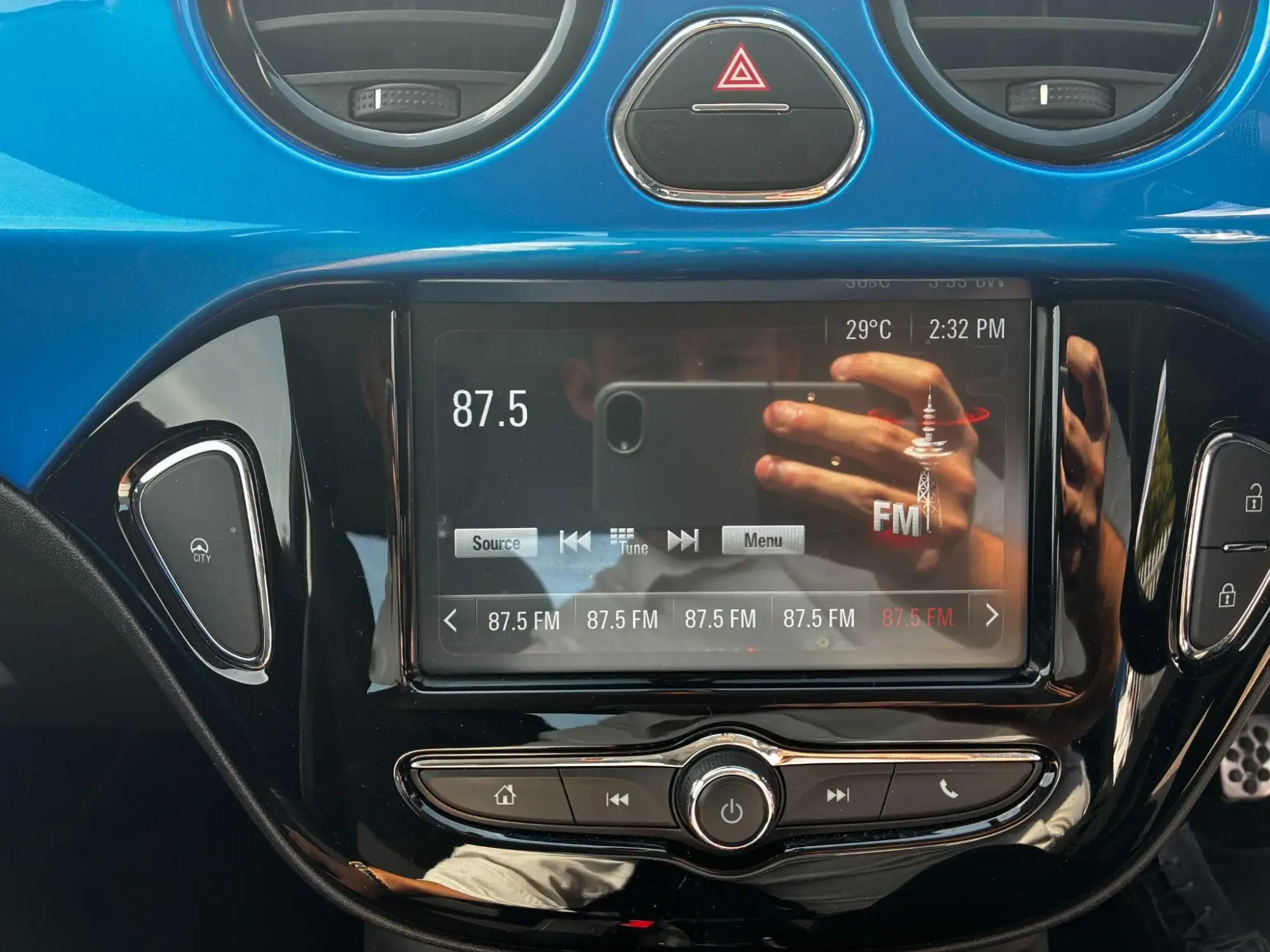 Vauxhall Adam Image 32