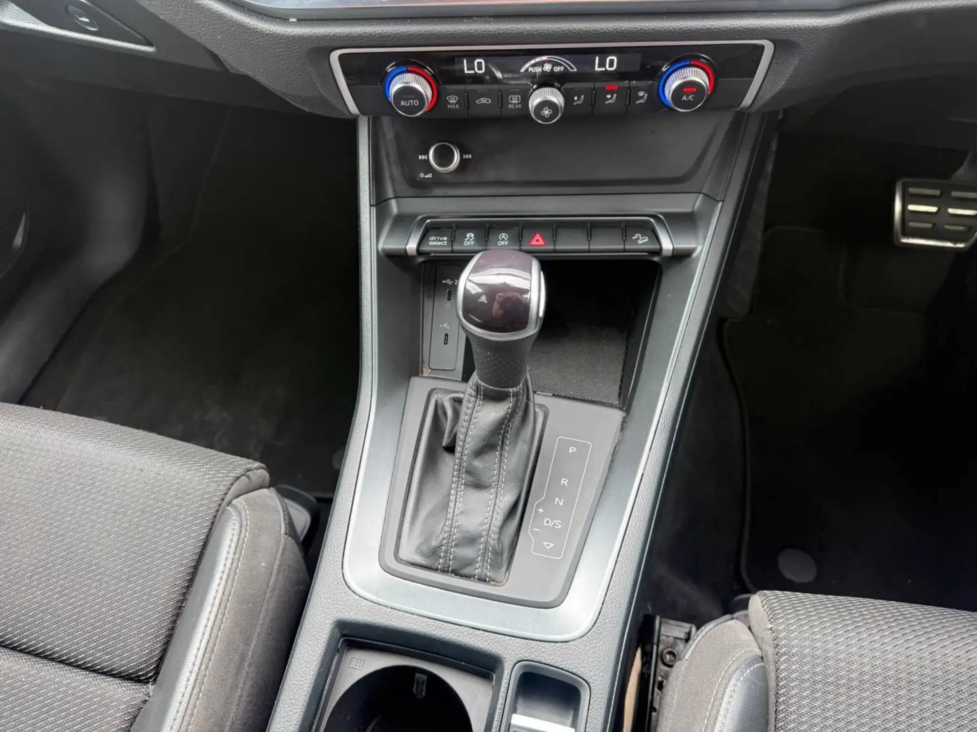 Audi Q3 Image 10 Audi Q3 Image 10