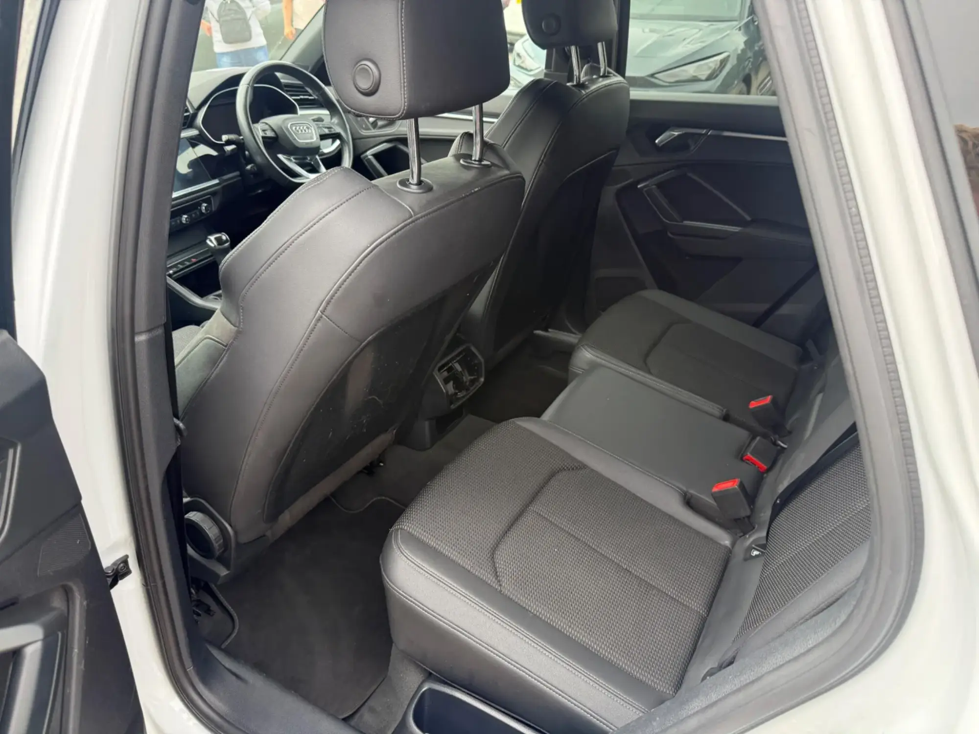 Audi Q3 Image 12 Audi Q3 Image 12