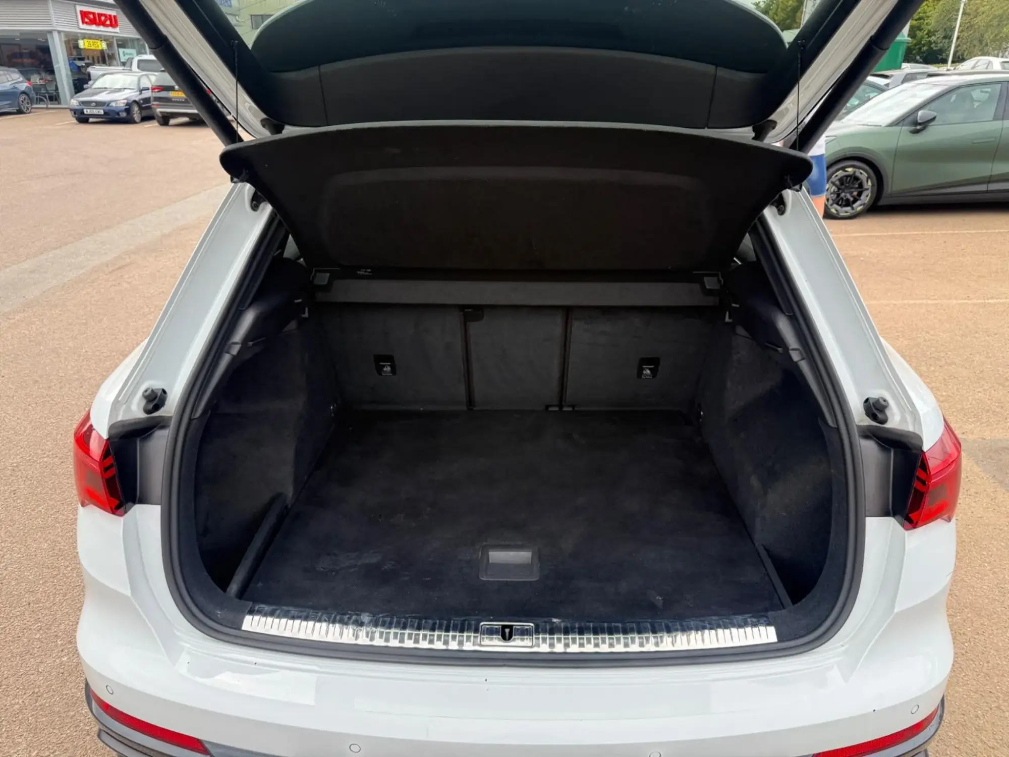 Audi Q3 Image 24 Audi Q3 Image 24