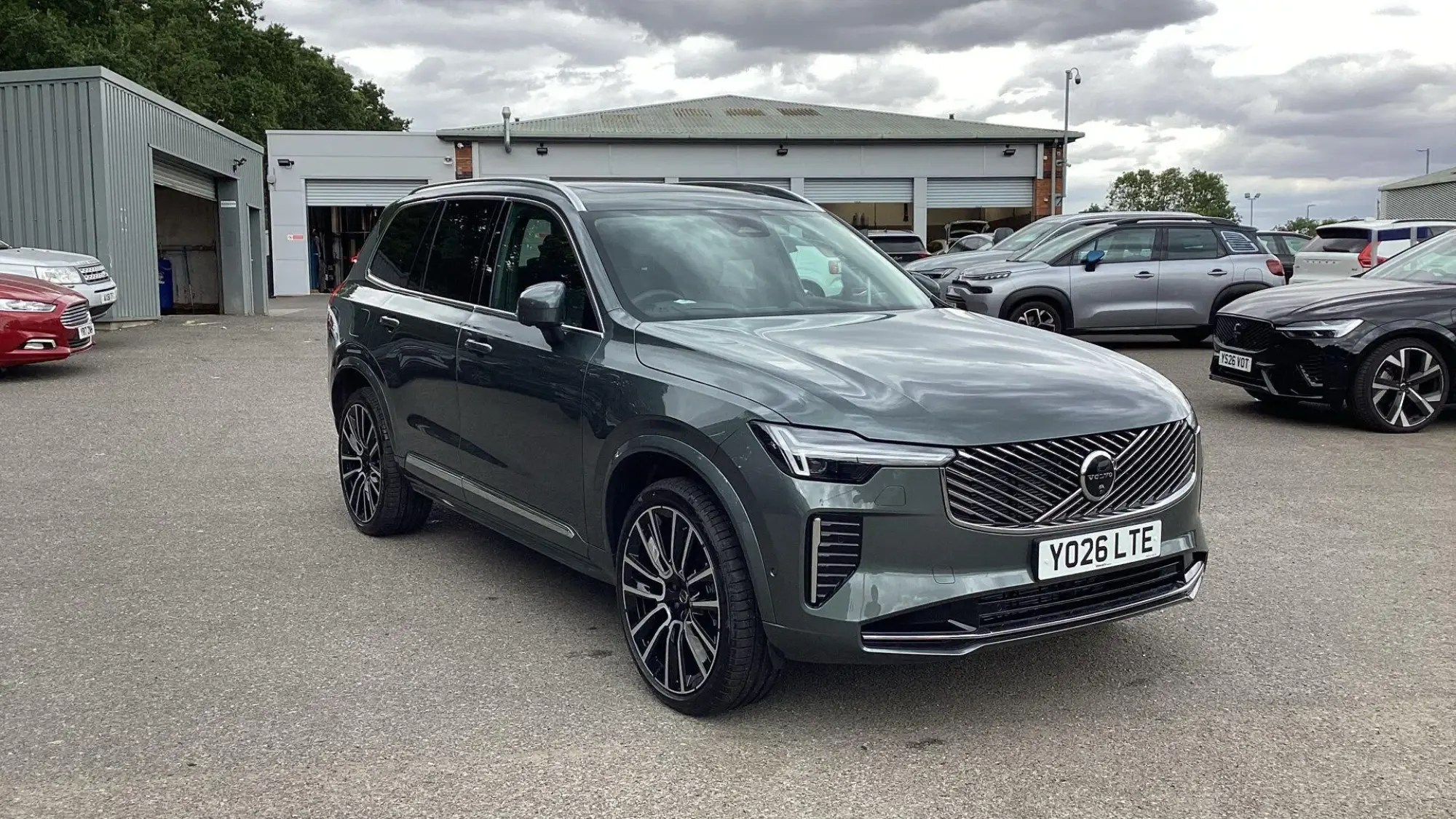 Volvo XC90 Image 1