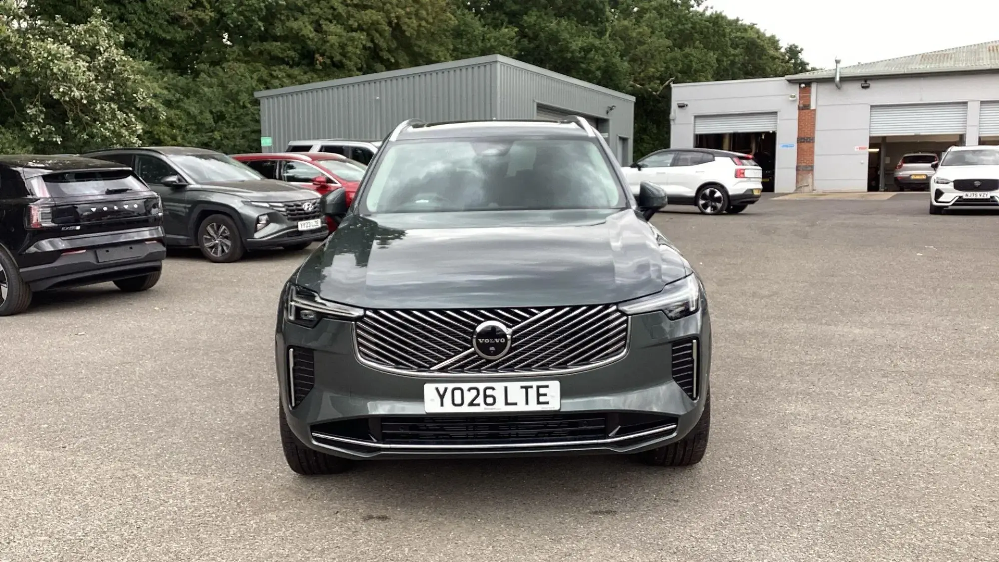Volvo XC90 Image 2