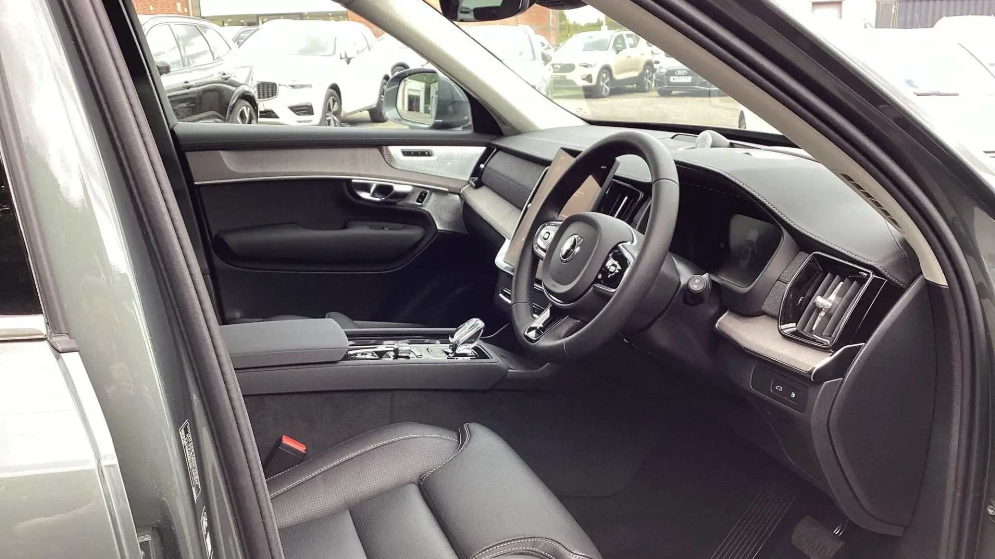 Volvo XC90 Image 9