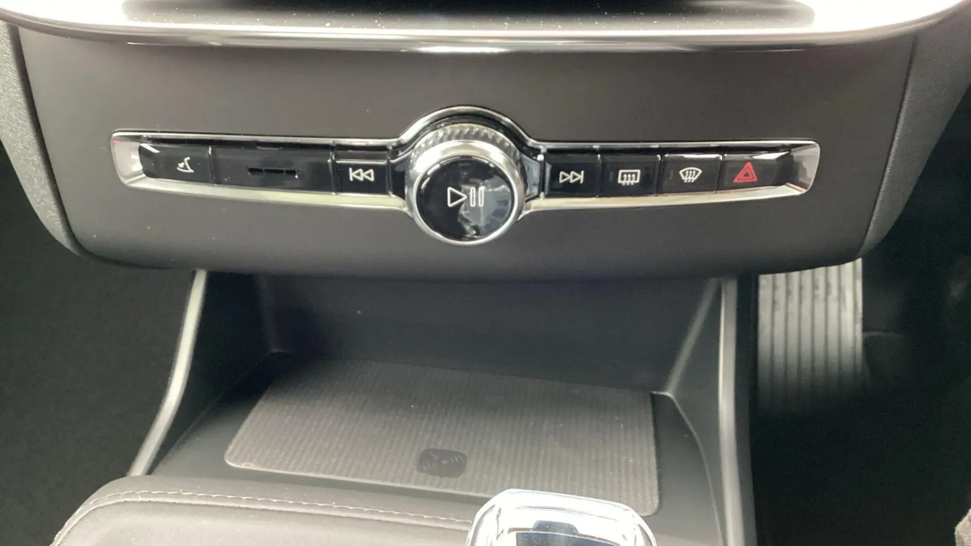 Volvo XC90 Image 12
