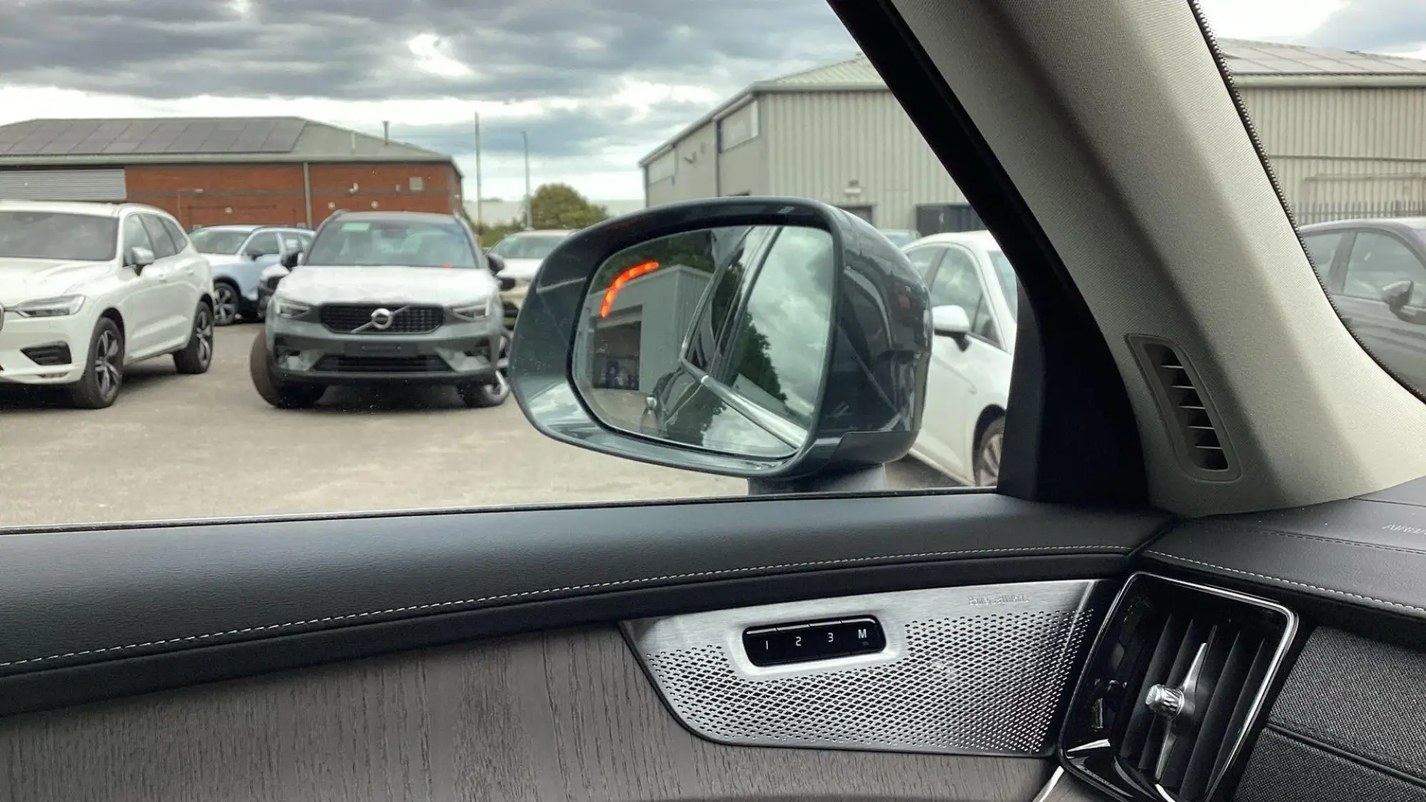 Volvo XC90 Image 38