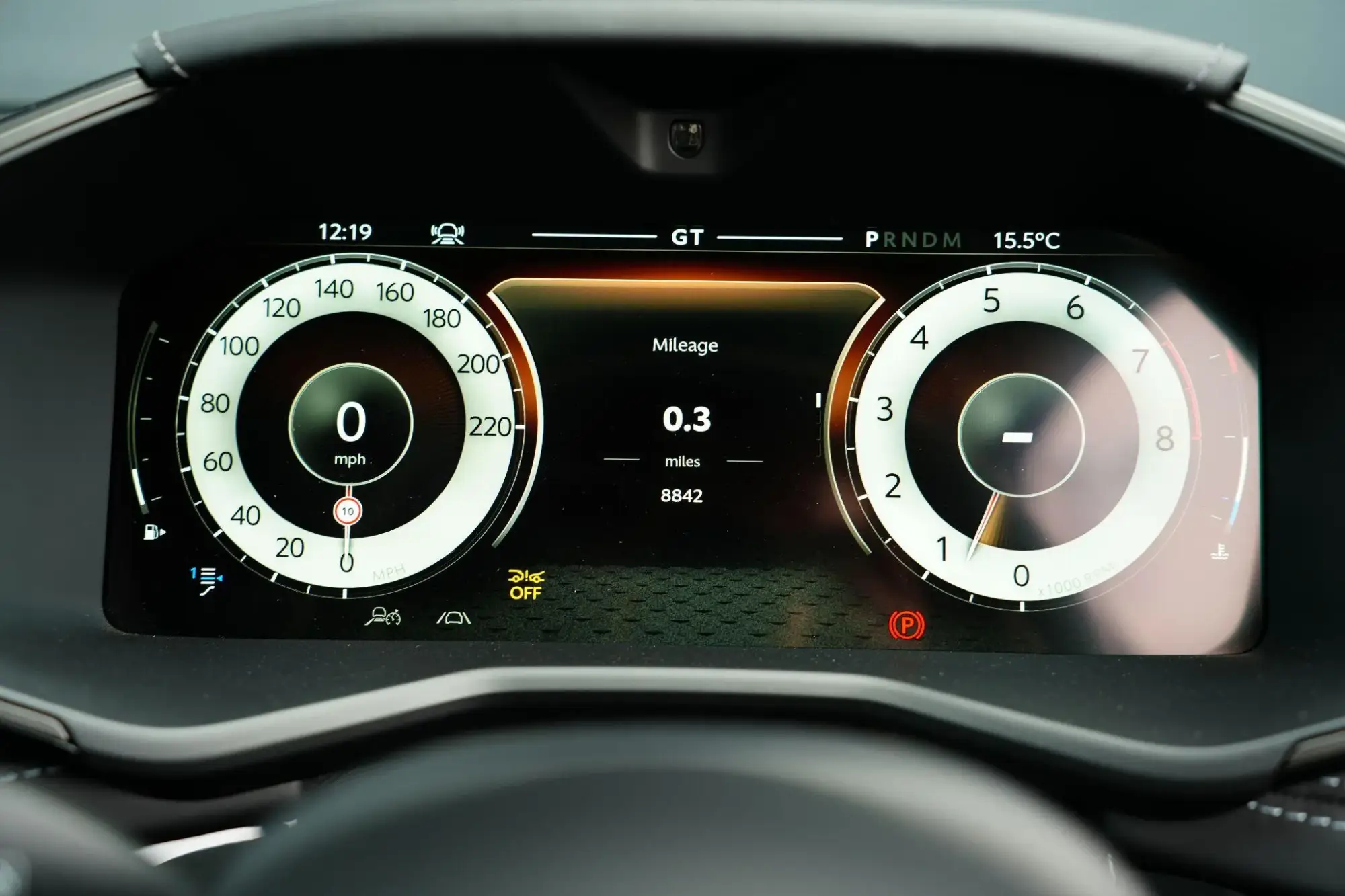 Aston Martin DBX Image 5 Aston Martin DBX Image 5