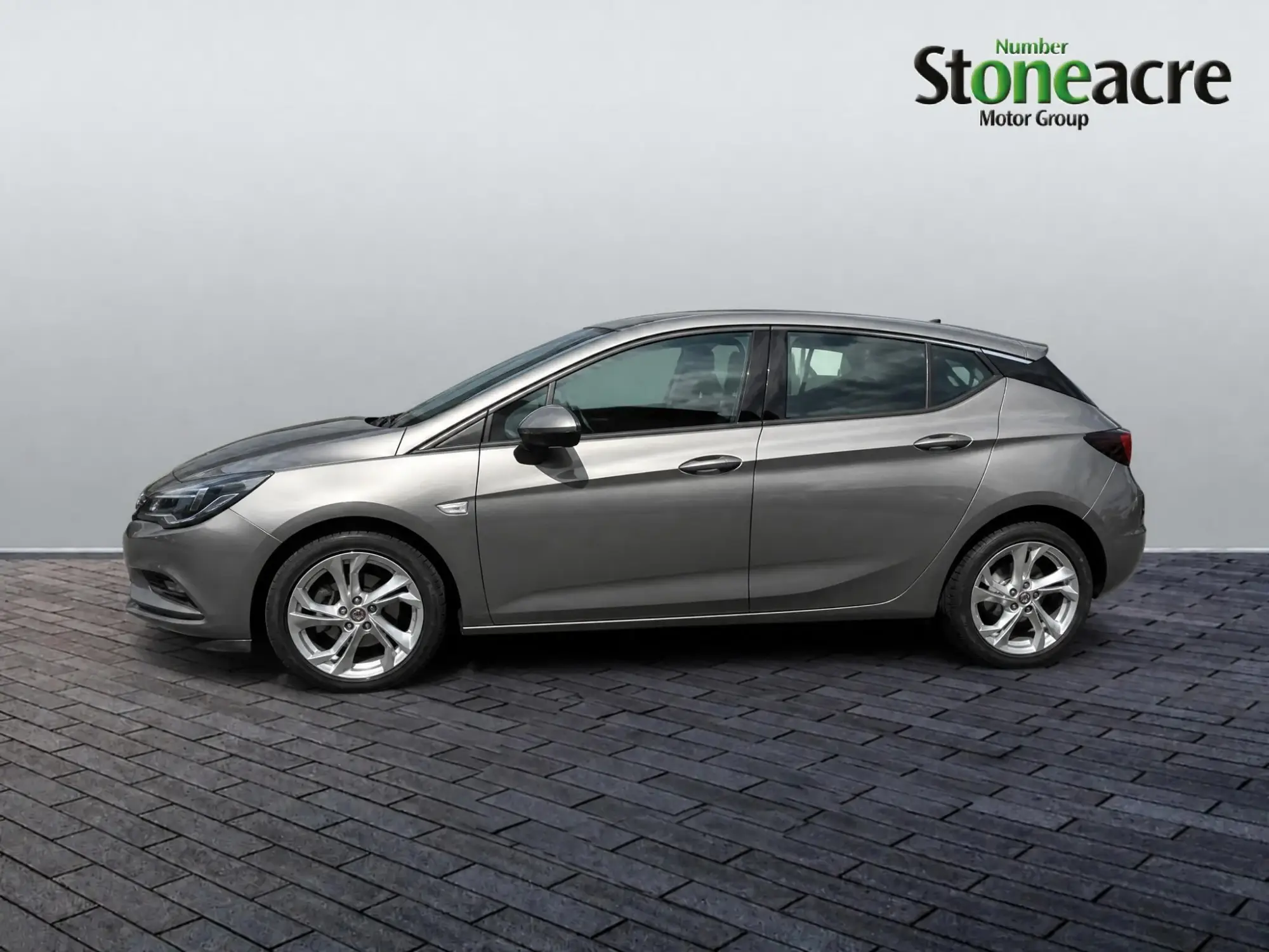 Vauxhall Astra Image 5 Vauxhall Astra Image 5
