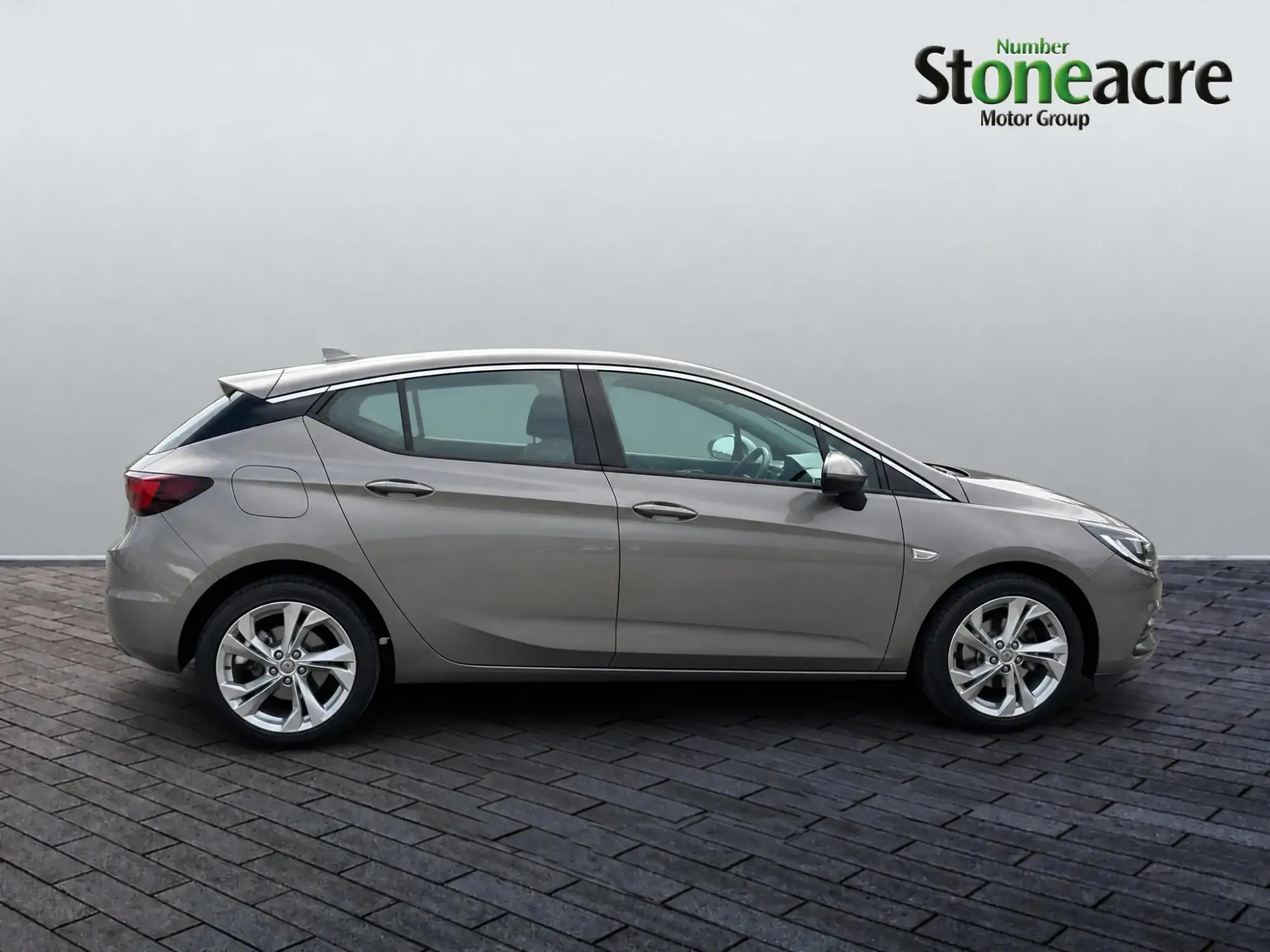 Vauxhall Astra Image 7 Vauxhall Astra Image 7