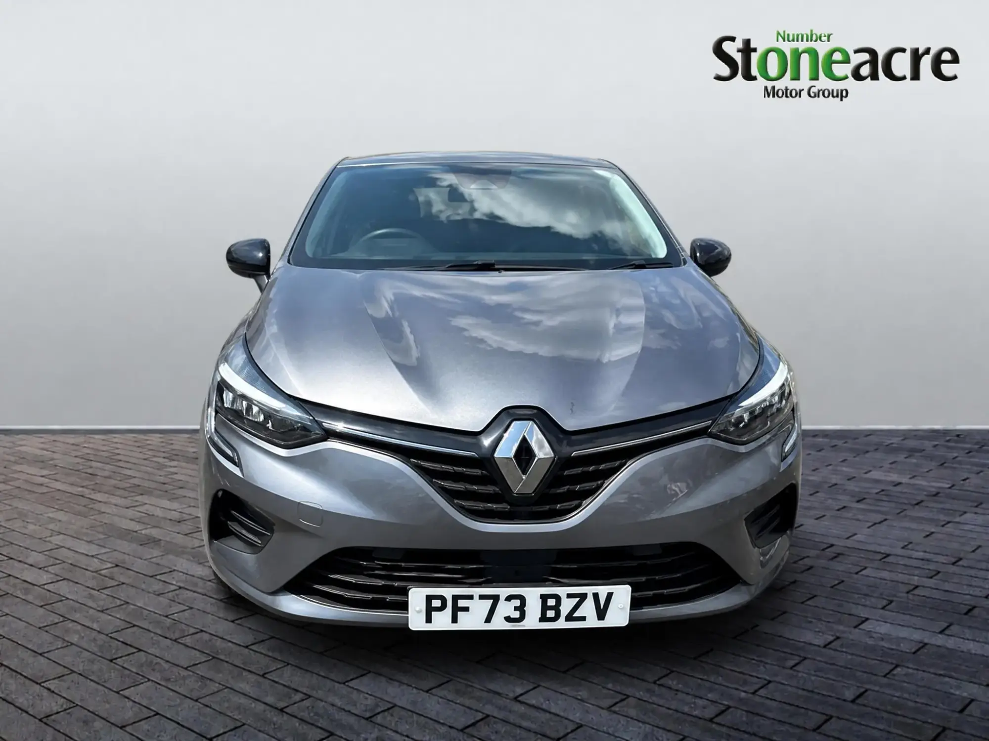 Renault Clio Image 2