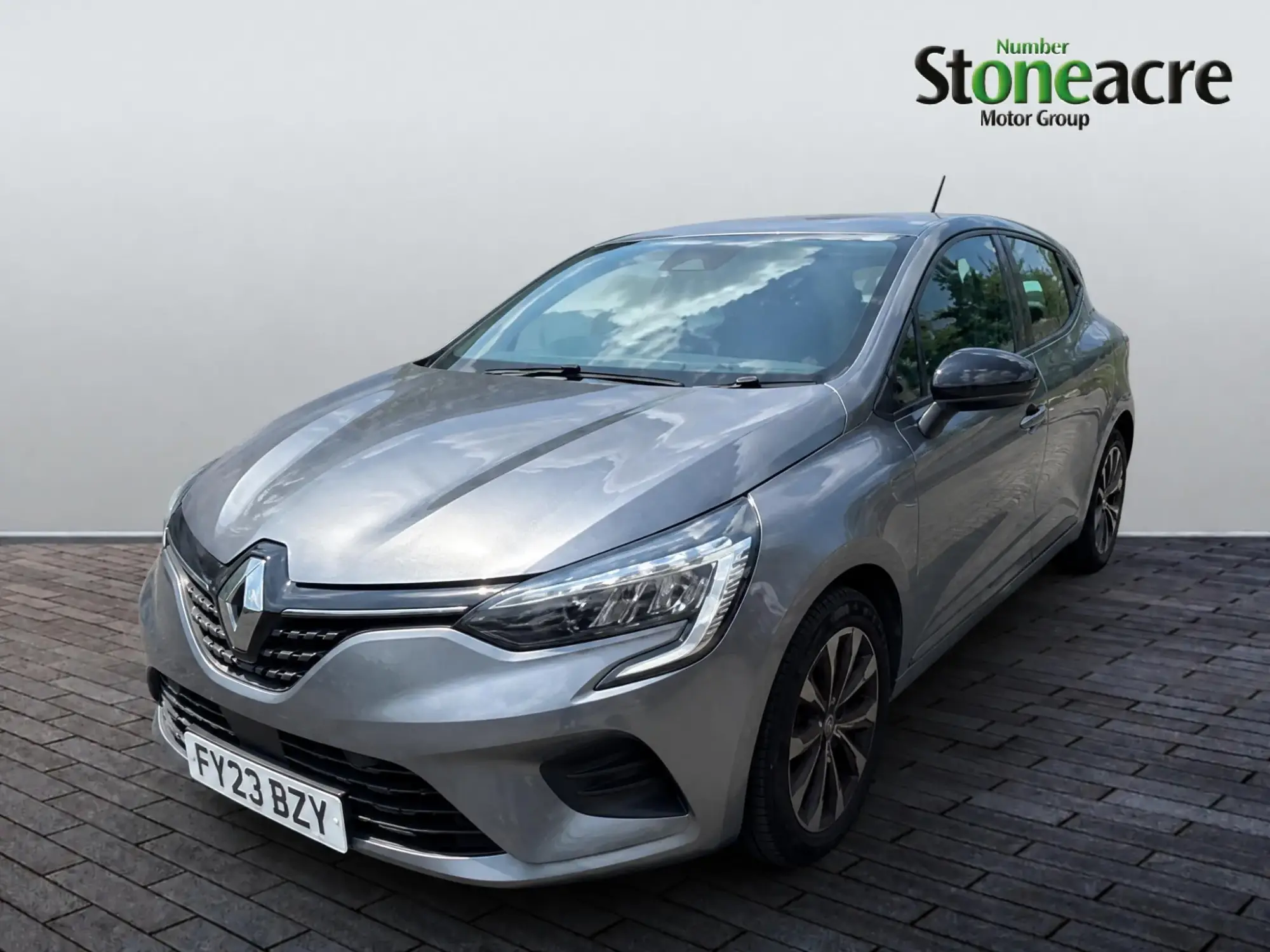 Renault Clio Image 3
