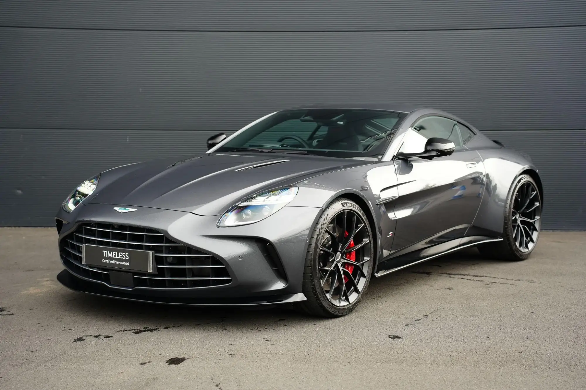 Aston Martin Vantage Image 13 Aston Martin Vantage Image 13