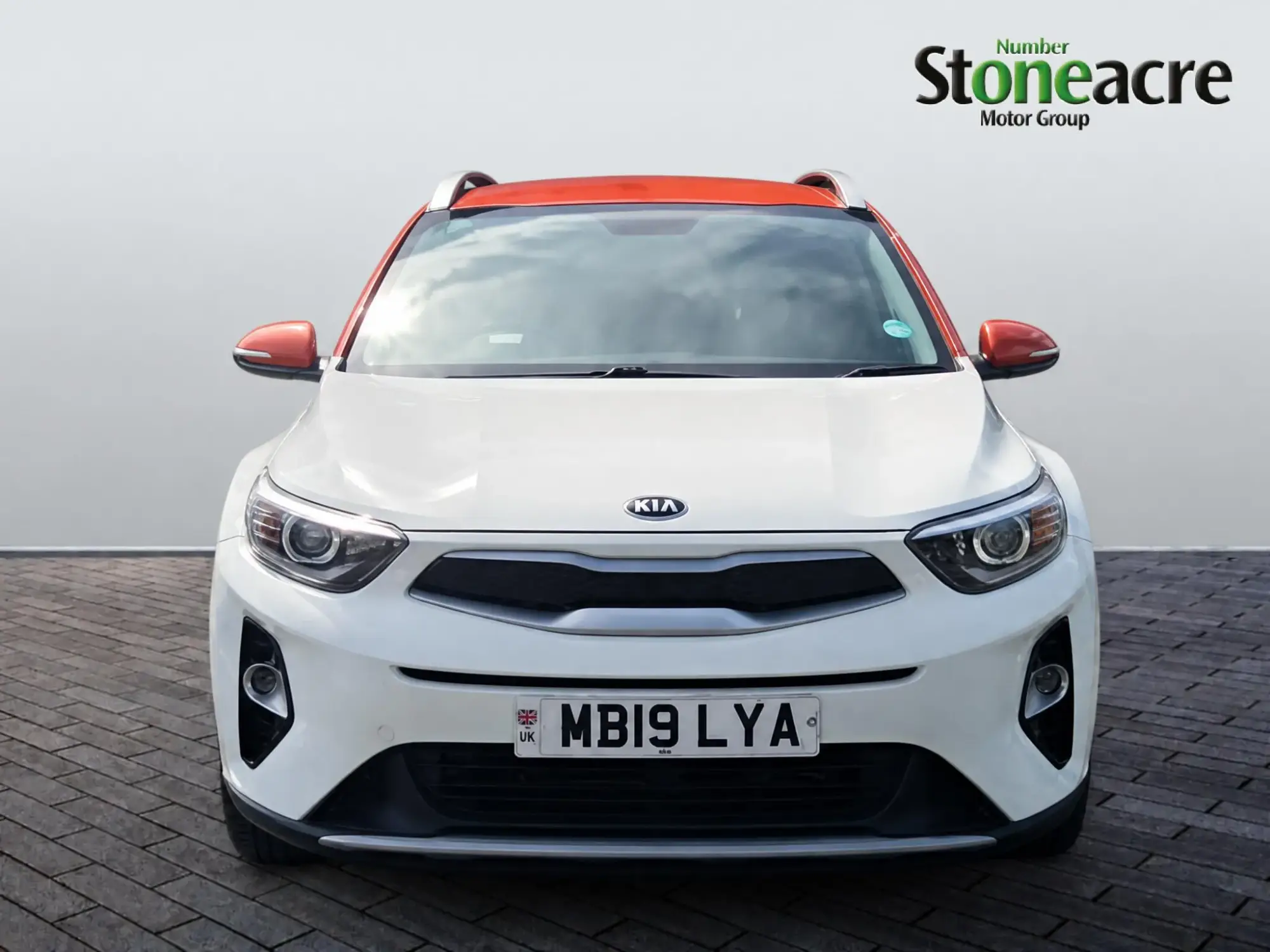 Kia Stonic 1.0T GDi Mixx 5dr MB19LYA Image 2 Kia Stonic 1.0T GDi Mixx 5dr MB19LYA Image 2
