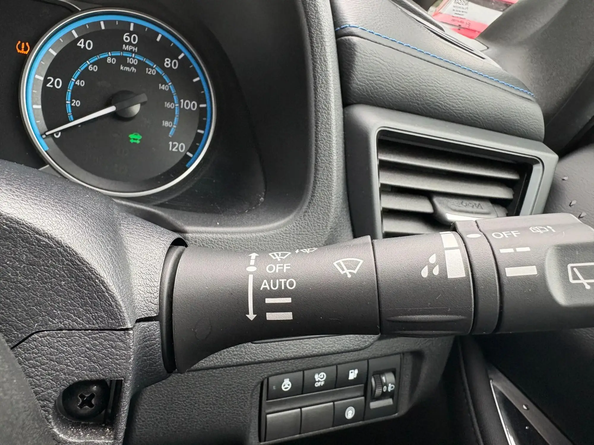 Nissan LEAF Image 23