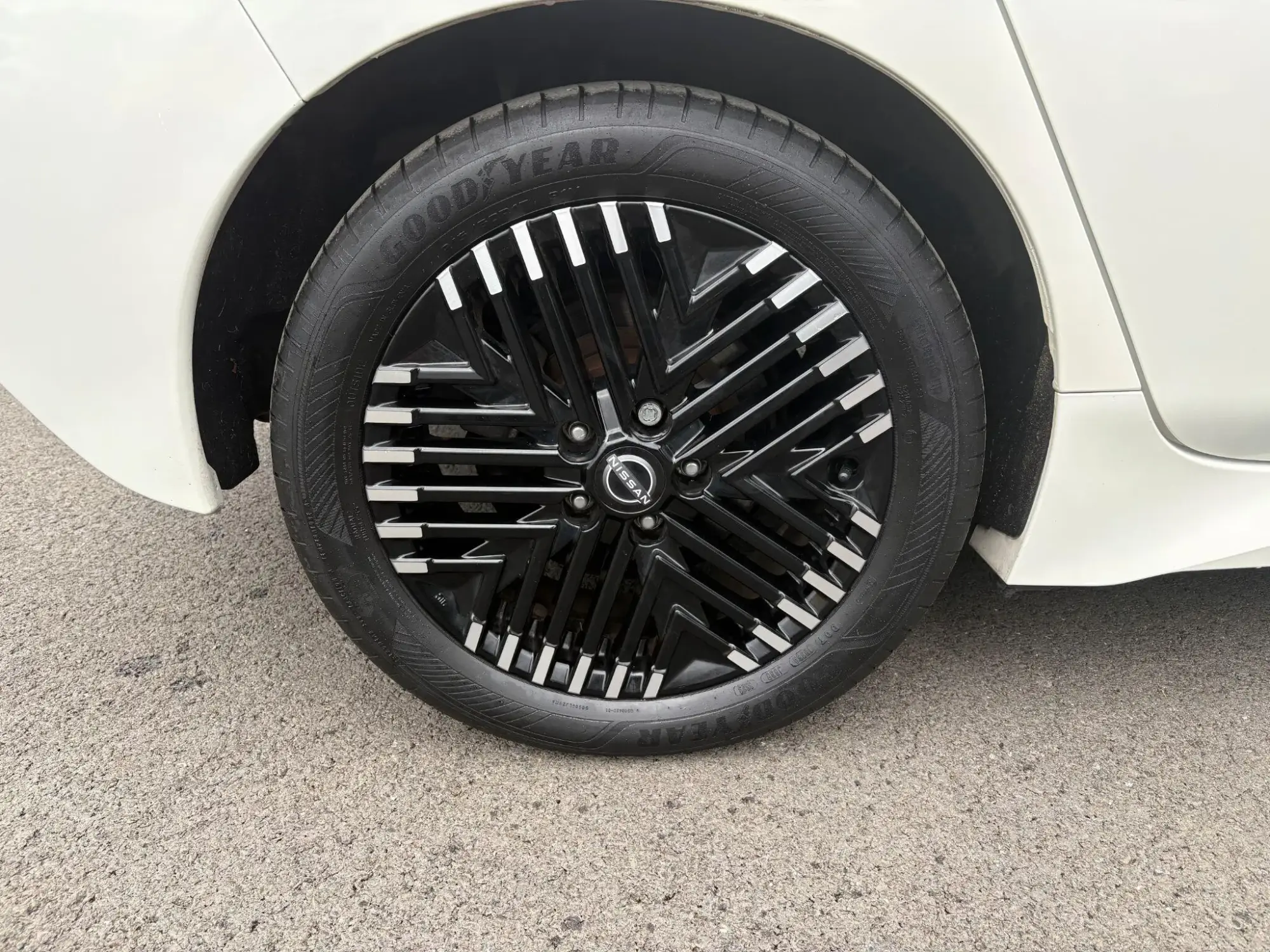 Nissan LEAF Image 33