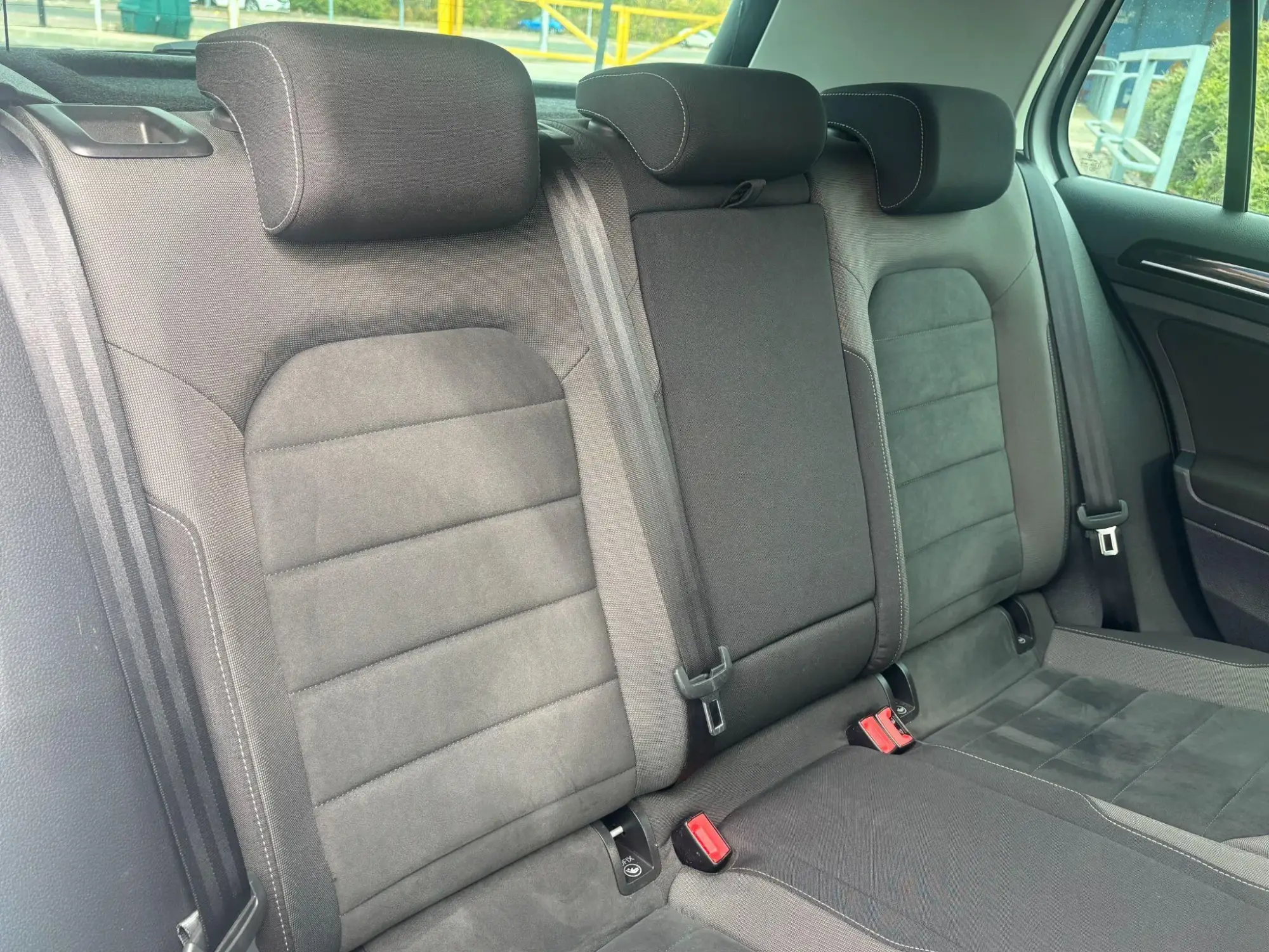 Volkswagen Golf Image 16