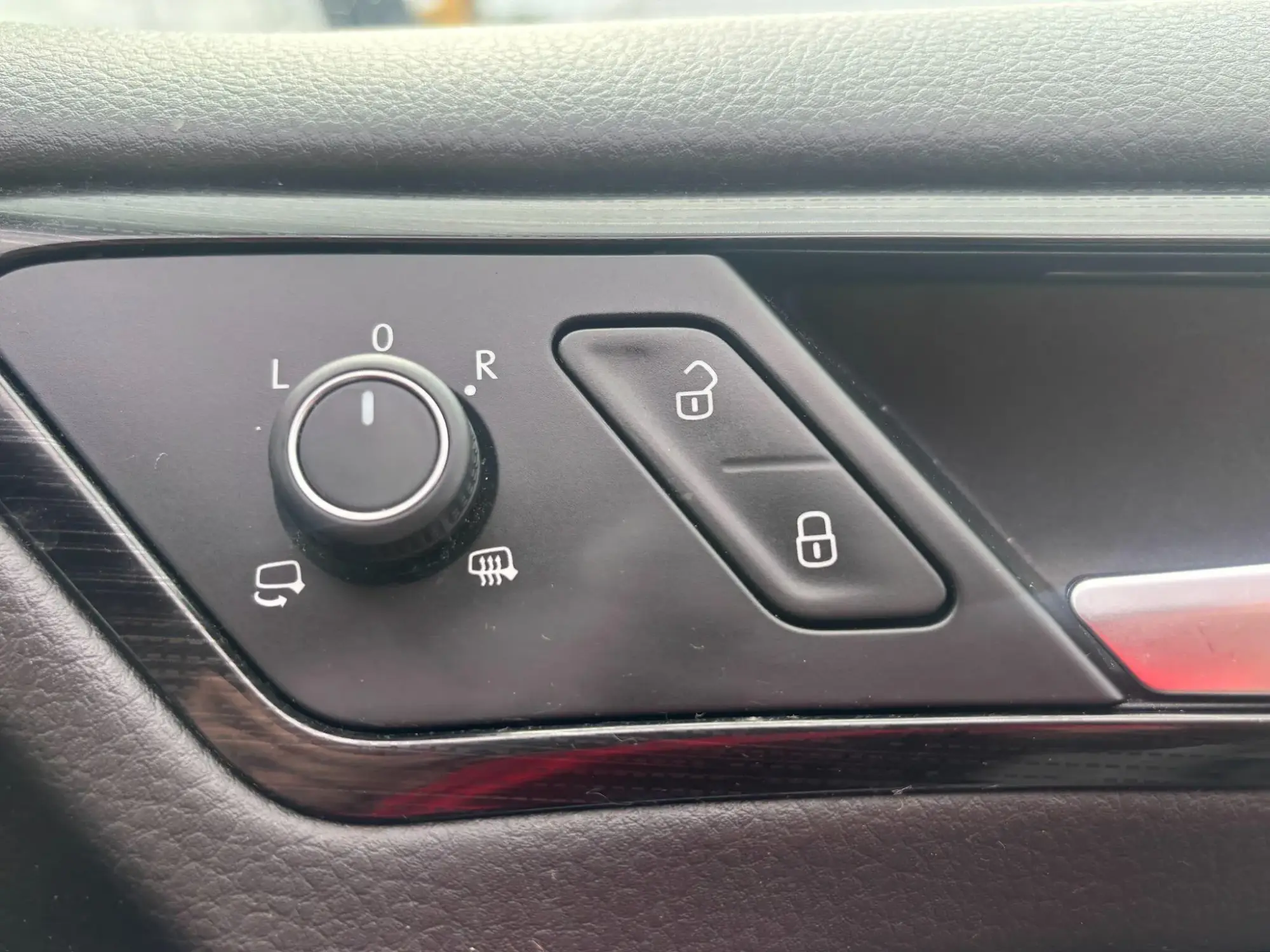 Volkswagen Golf Image 28