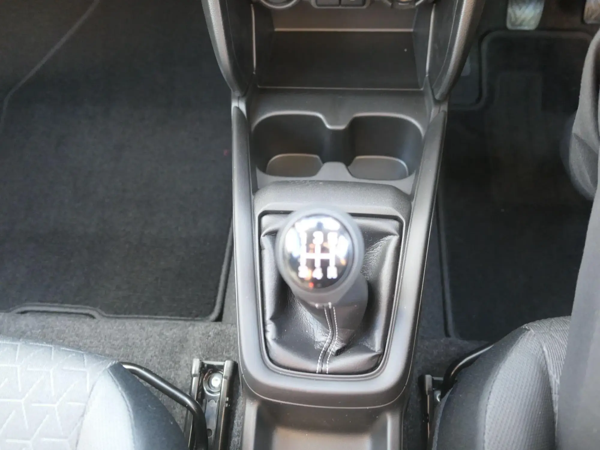 Suzuki Swift Image 9 Suzuki Swift Image 9